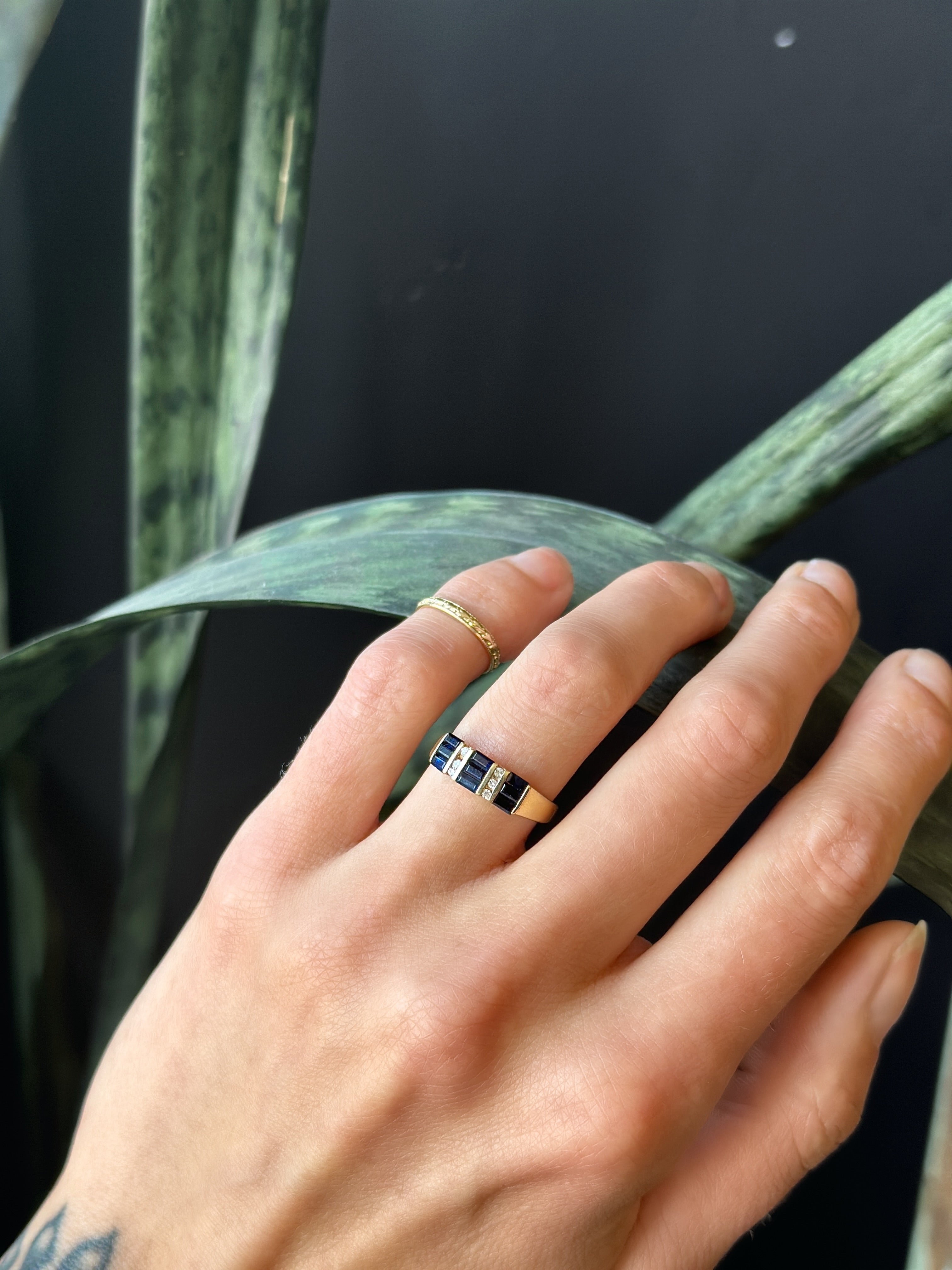 10K Stacked Sapphire Ring | Sz 7