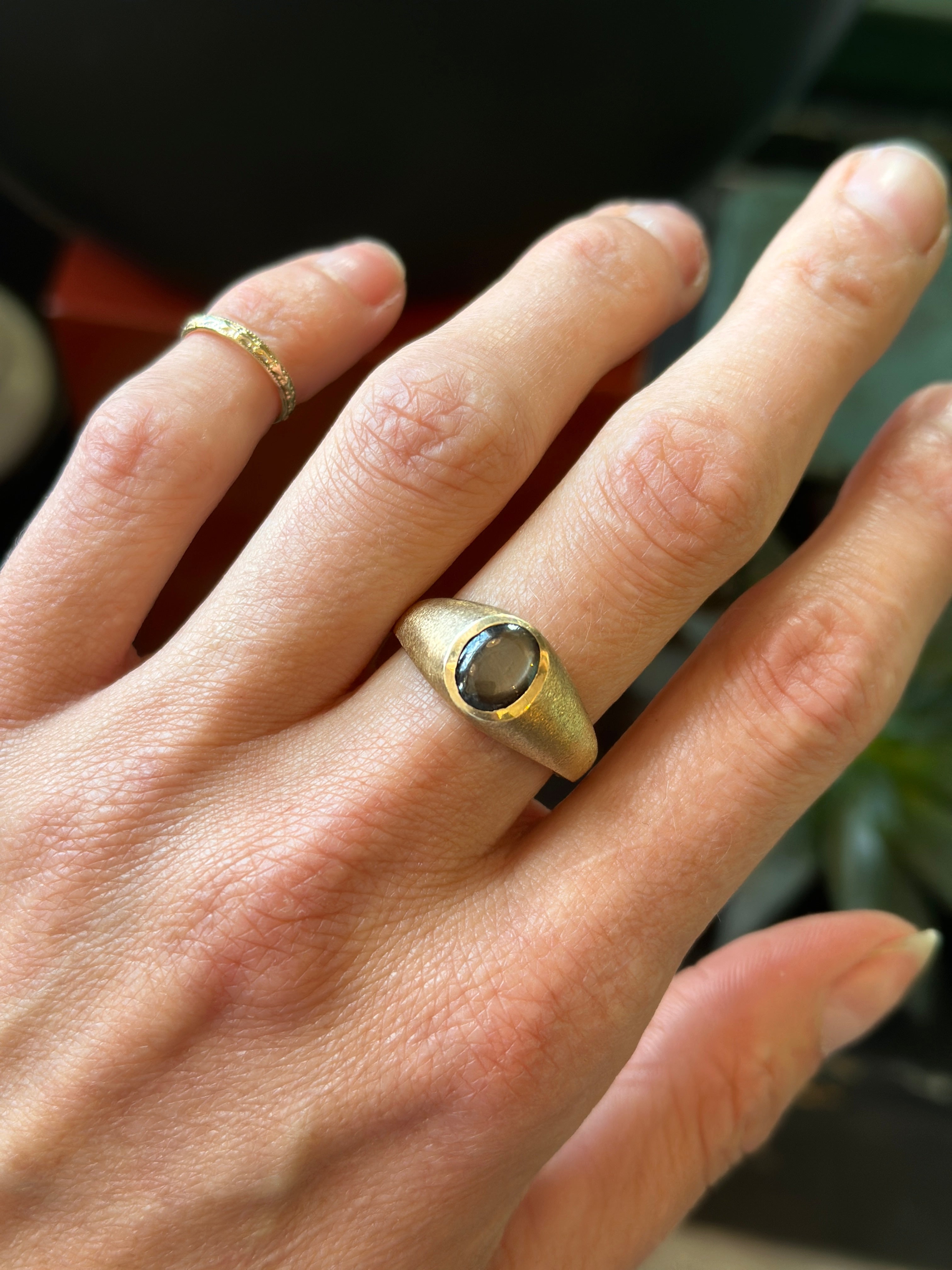 1970's 10k Gold Sheen Sapphire Signet Ring | Sz 10