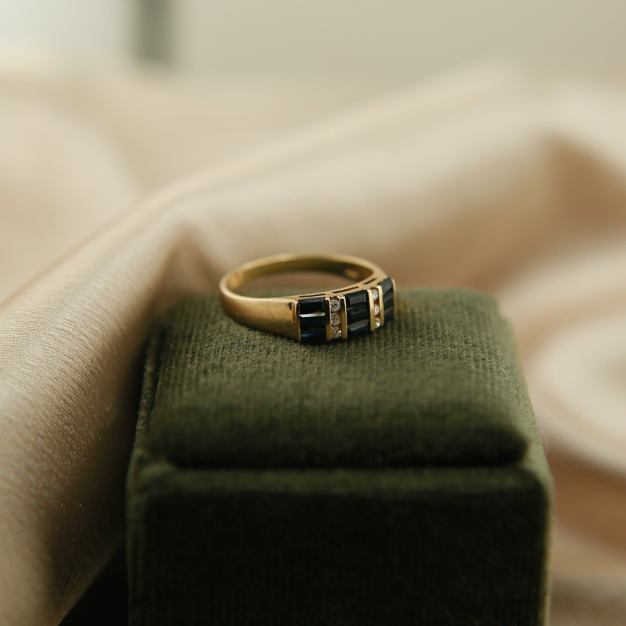 10K Stacked Sapphire Ring | Sz 7