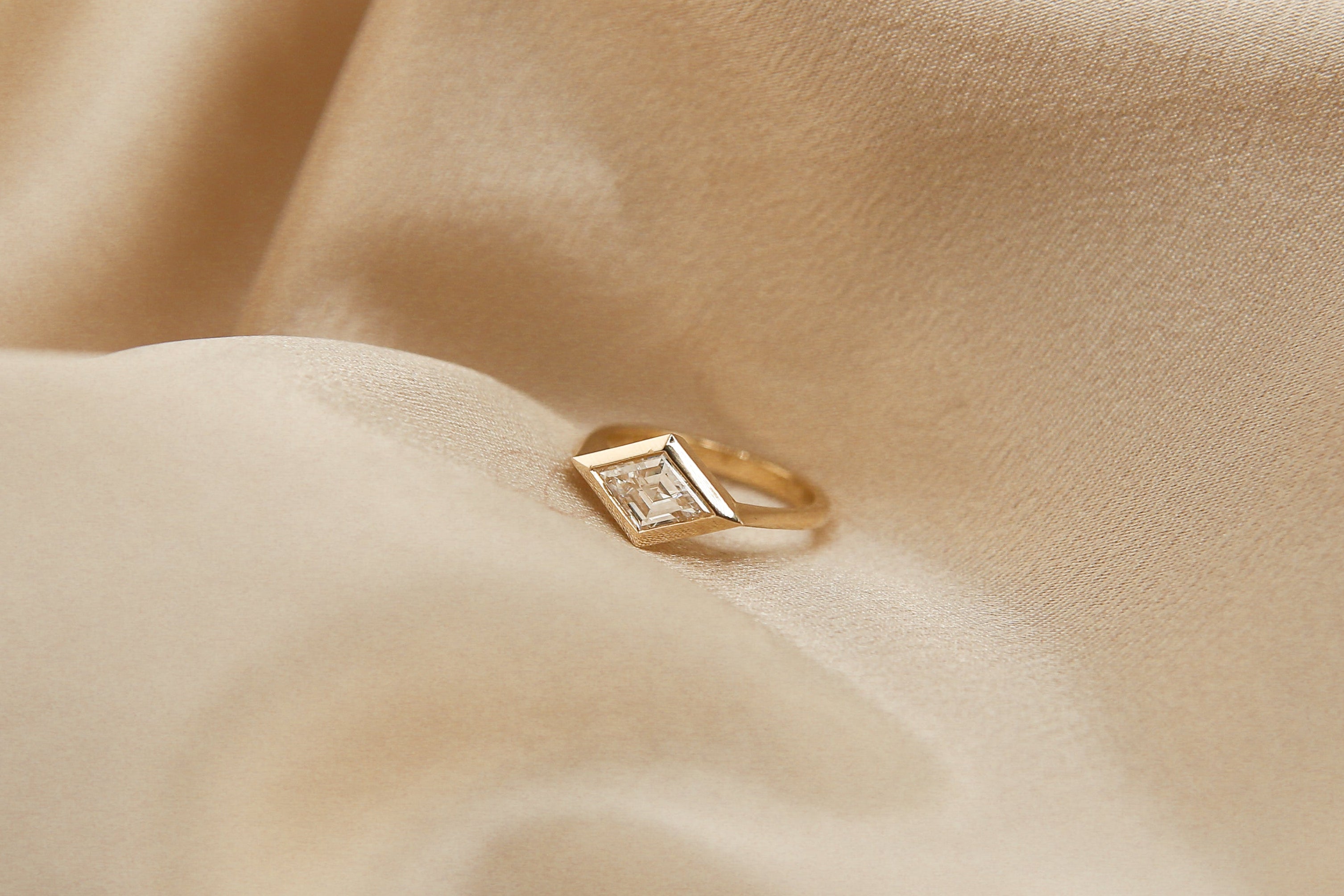 1ct Lozenge Joey 14k | sz 6