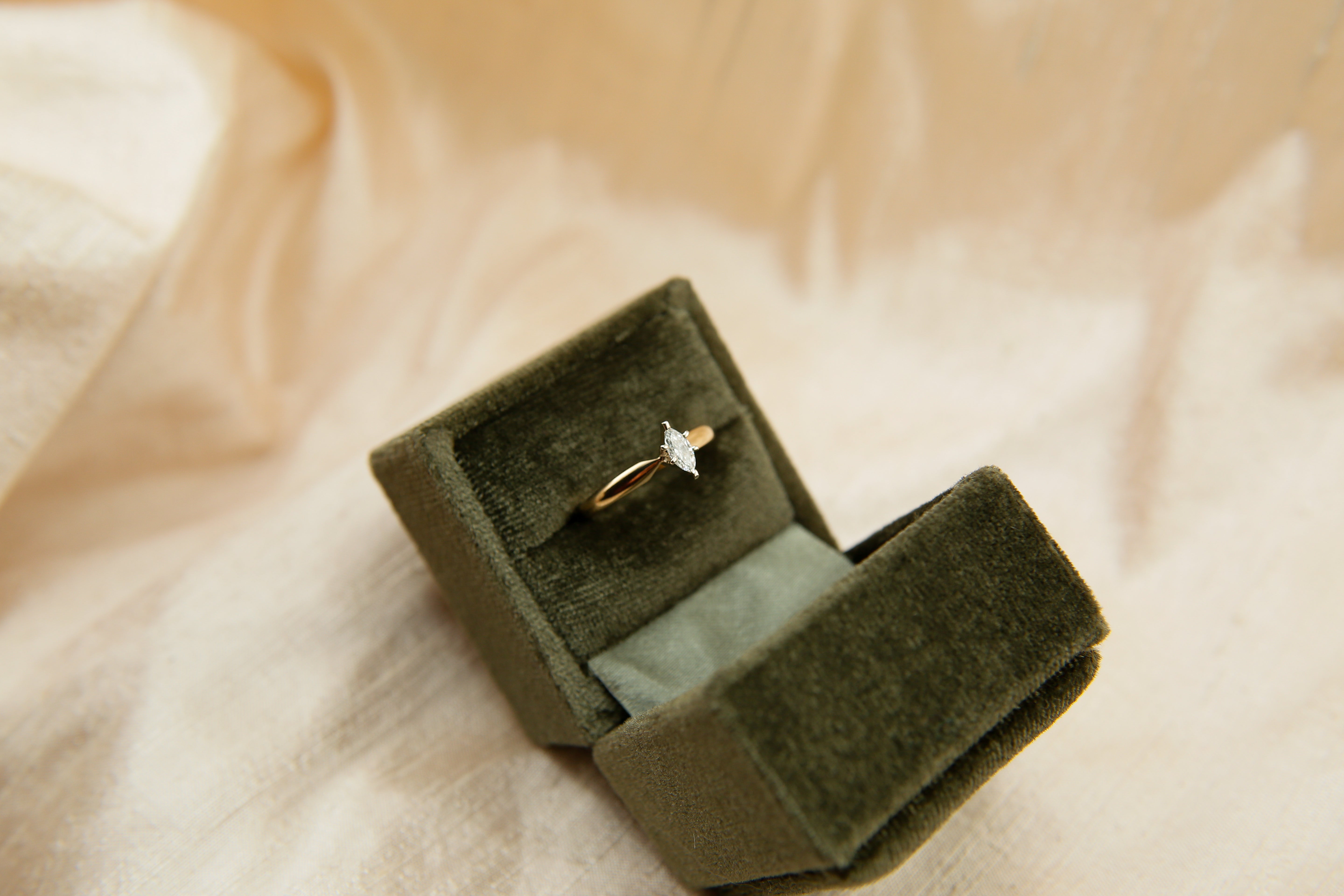 Timeless 14k Vintage Marquise Solitaire Engagement Ring | sz 6.5