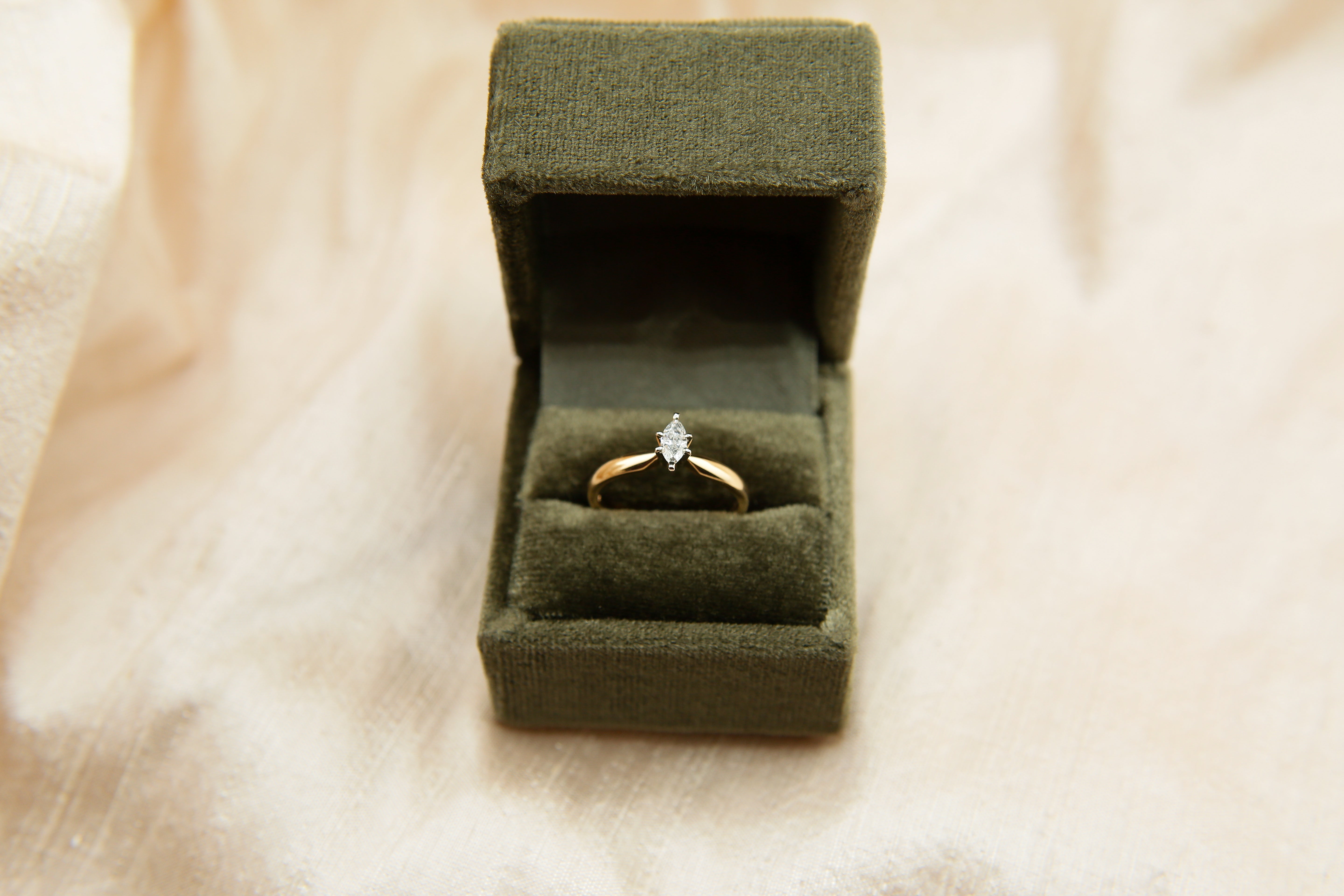 Timeless 14k Vintage Marquise Solitaire Engagement Ring | sz 6.5