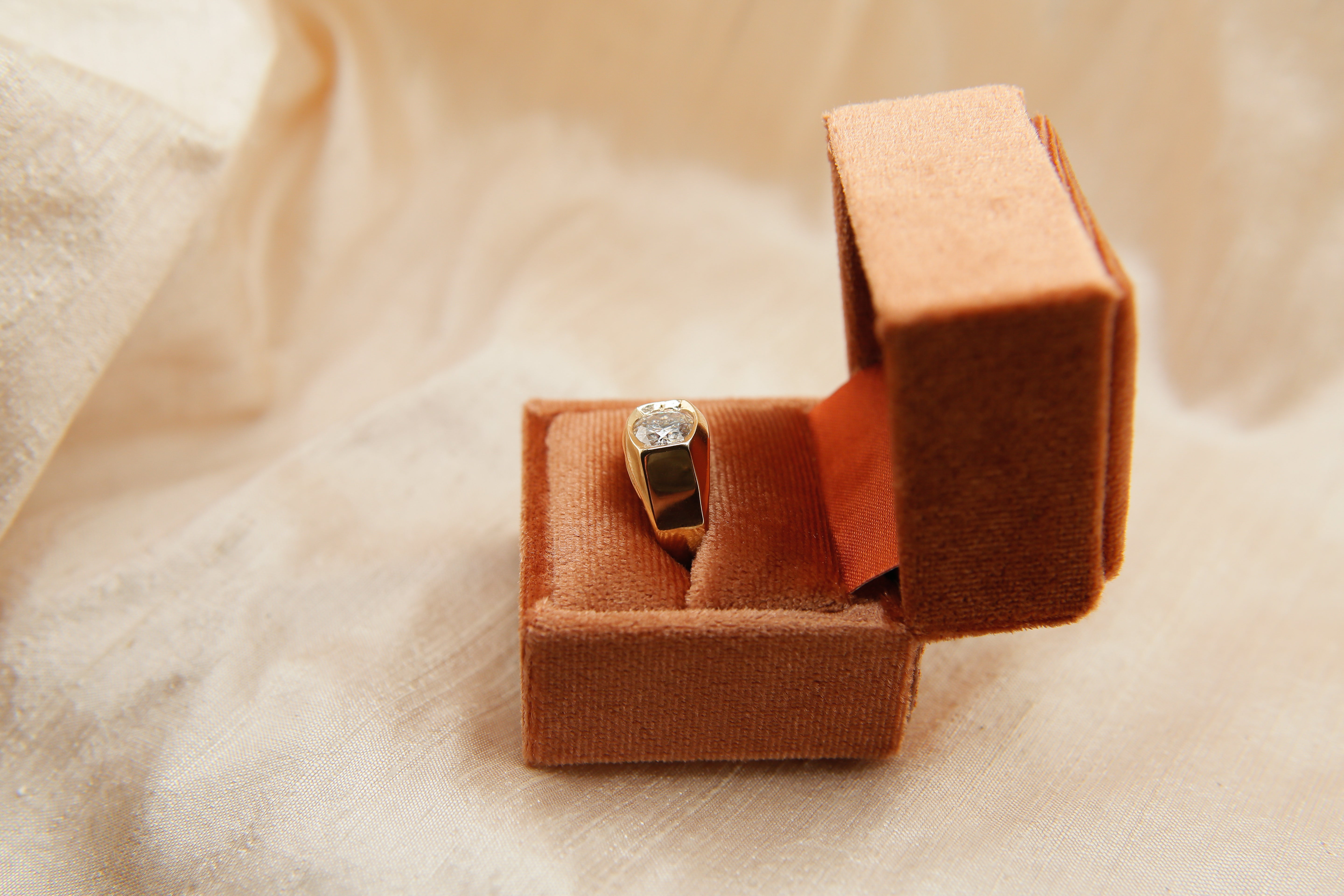 14k Vintage Moissanite Boss Ring VR116 | sz 5.5