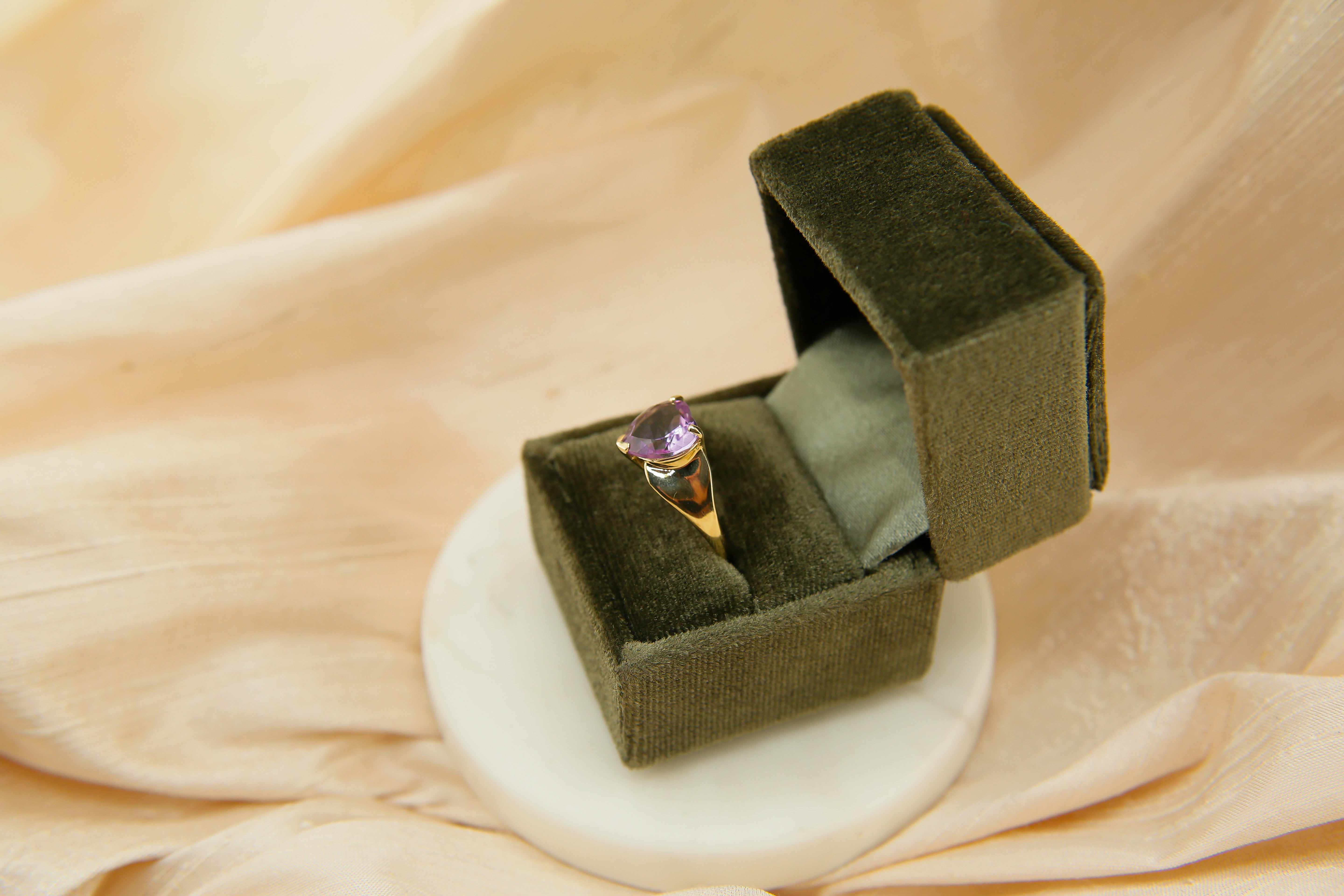 Vintage 10k Amethyst Heart Ring | sz 7