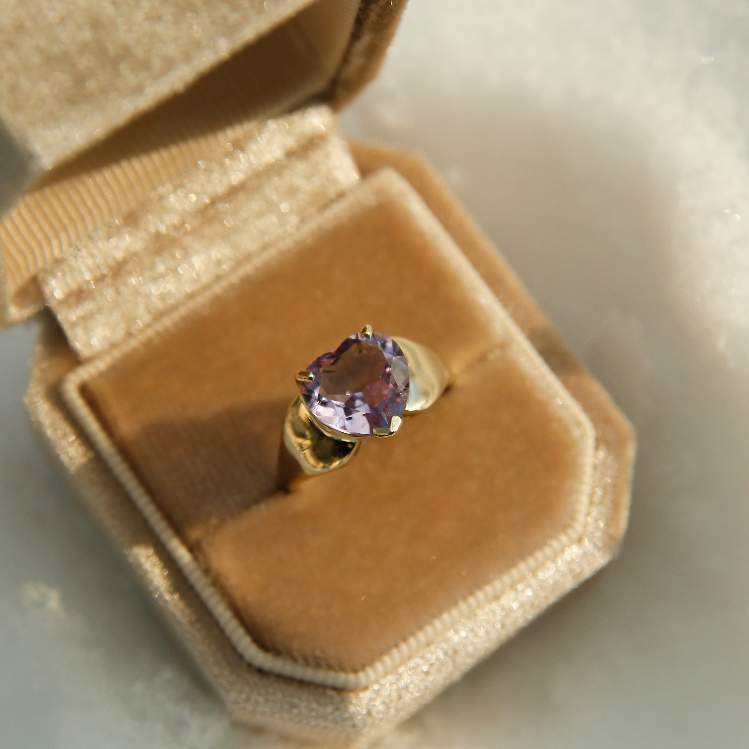 Vintage 10k Amethyst Heart Ring | sz 7
