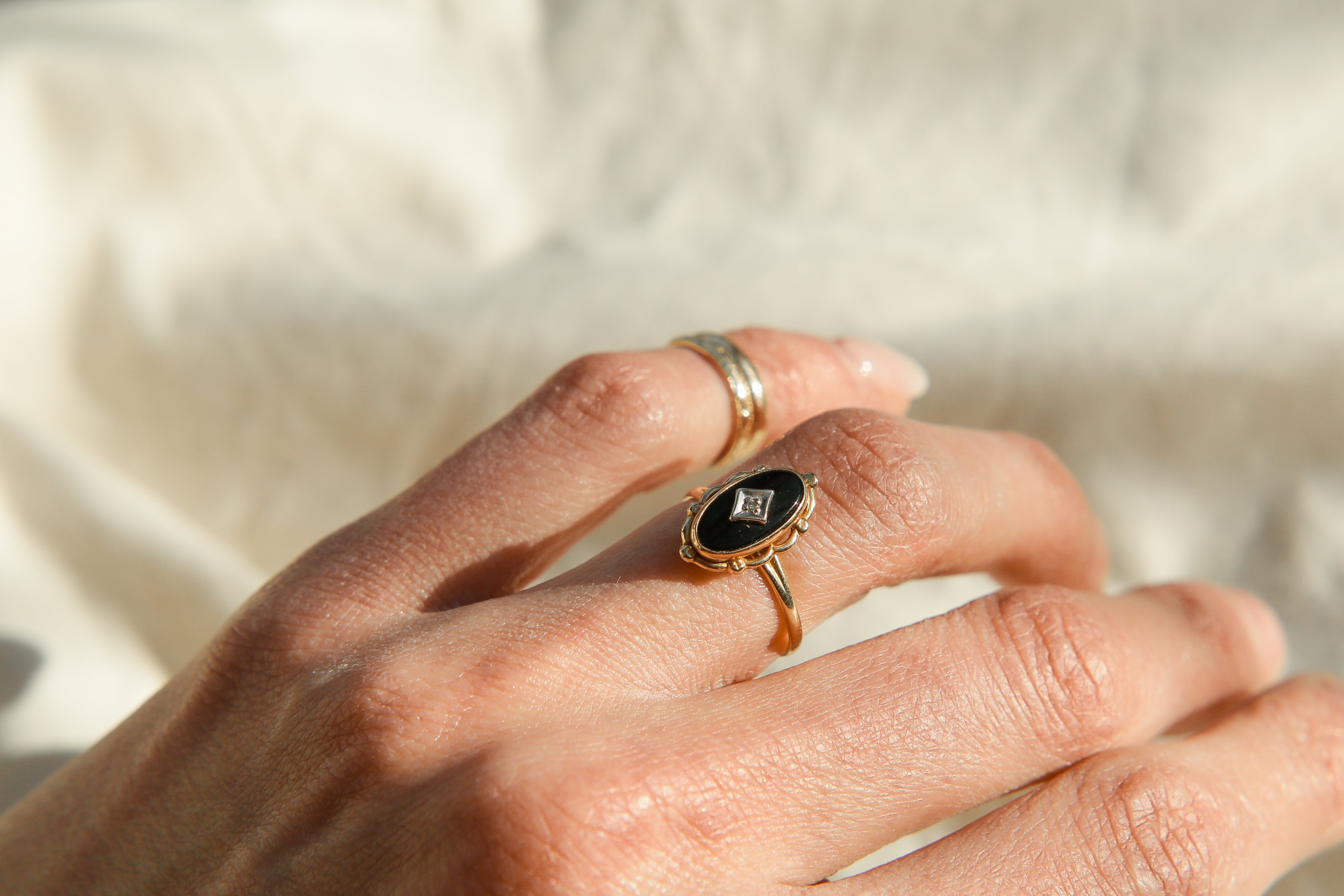 40's Onyx & Diamond Ring | sz 7