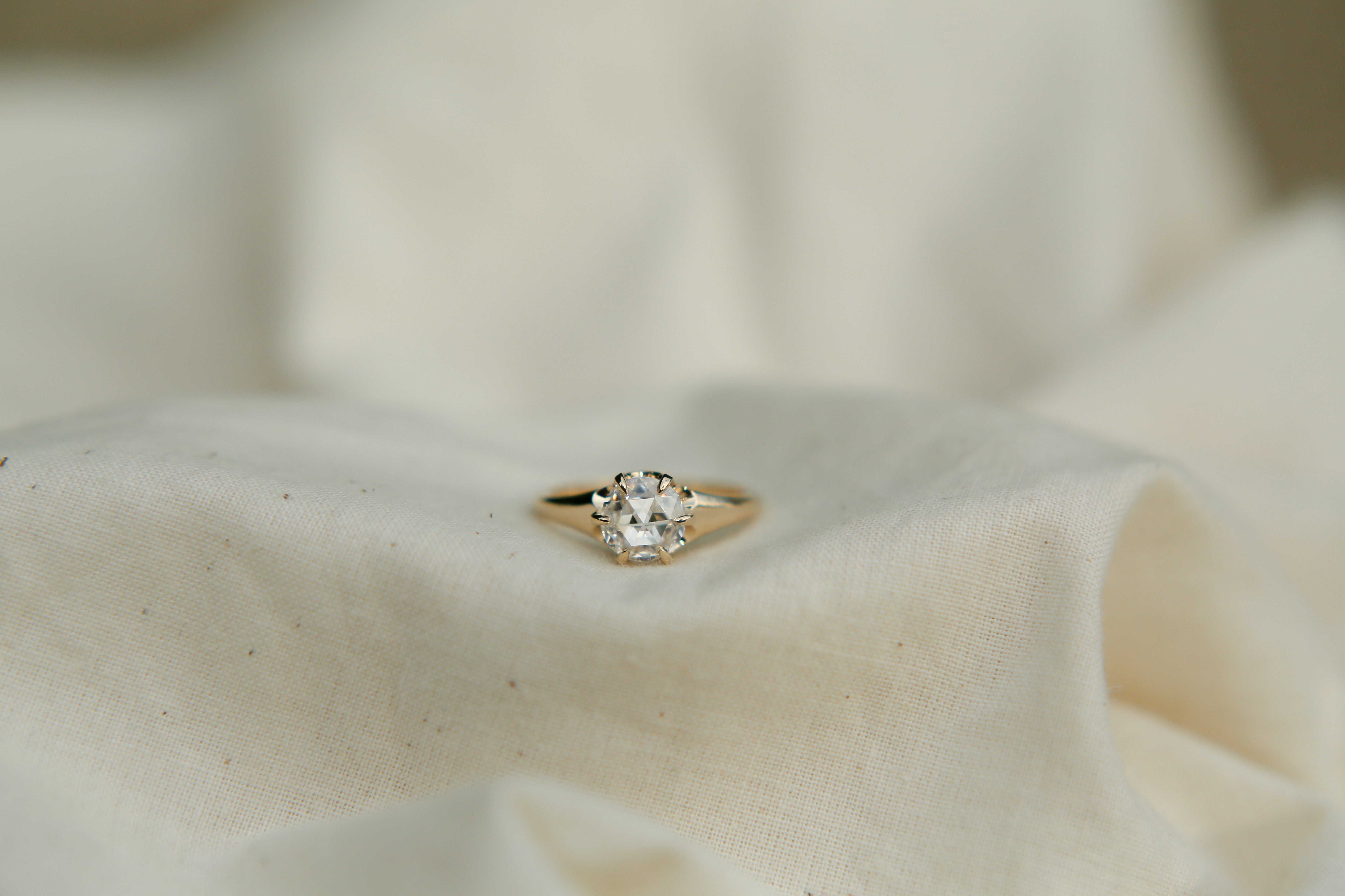 Amelia | 1.5 ct Double Rose Cut Round | sz 8