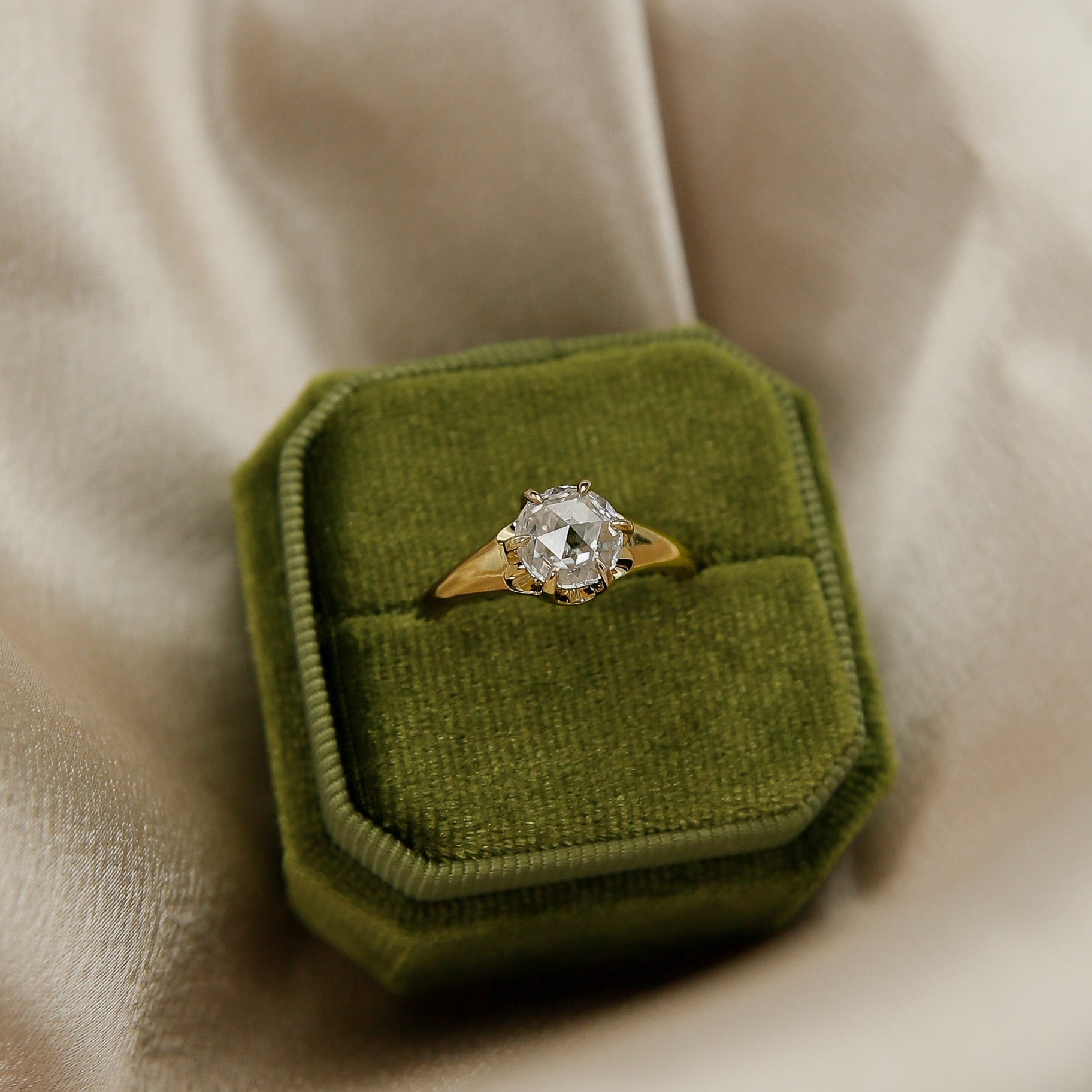 Amelia | 1.5 ct Double Rose Cut Round | sz 8