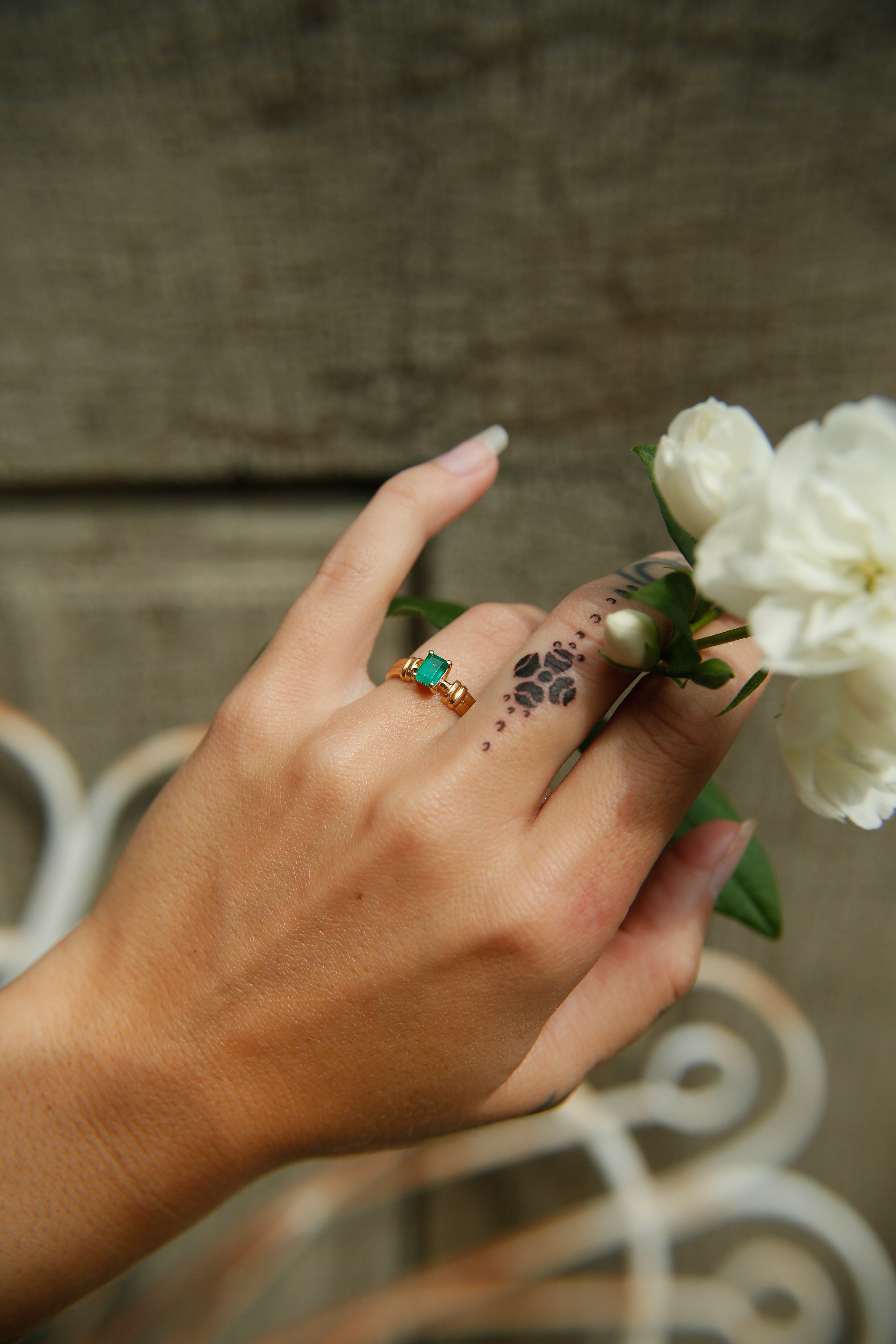 18k Deco 0.3 ct Natural Emerald Solitaire | sz 6