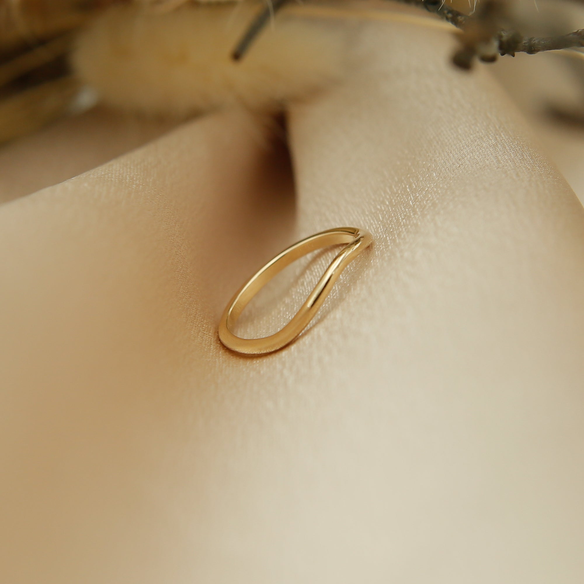 10K Contour band | Sz 7.75