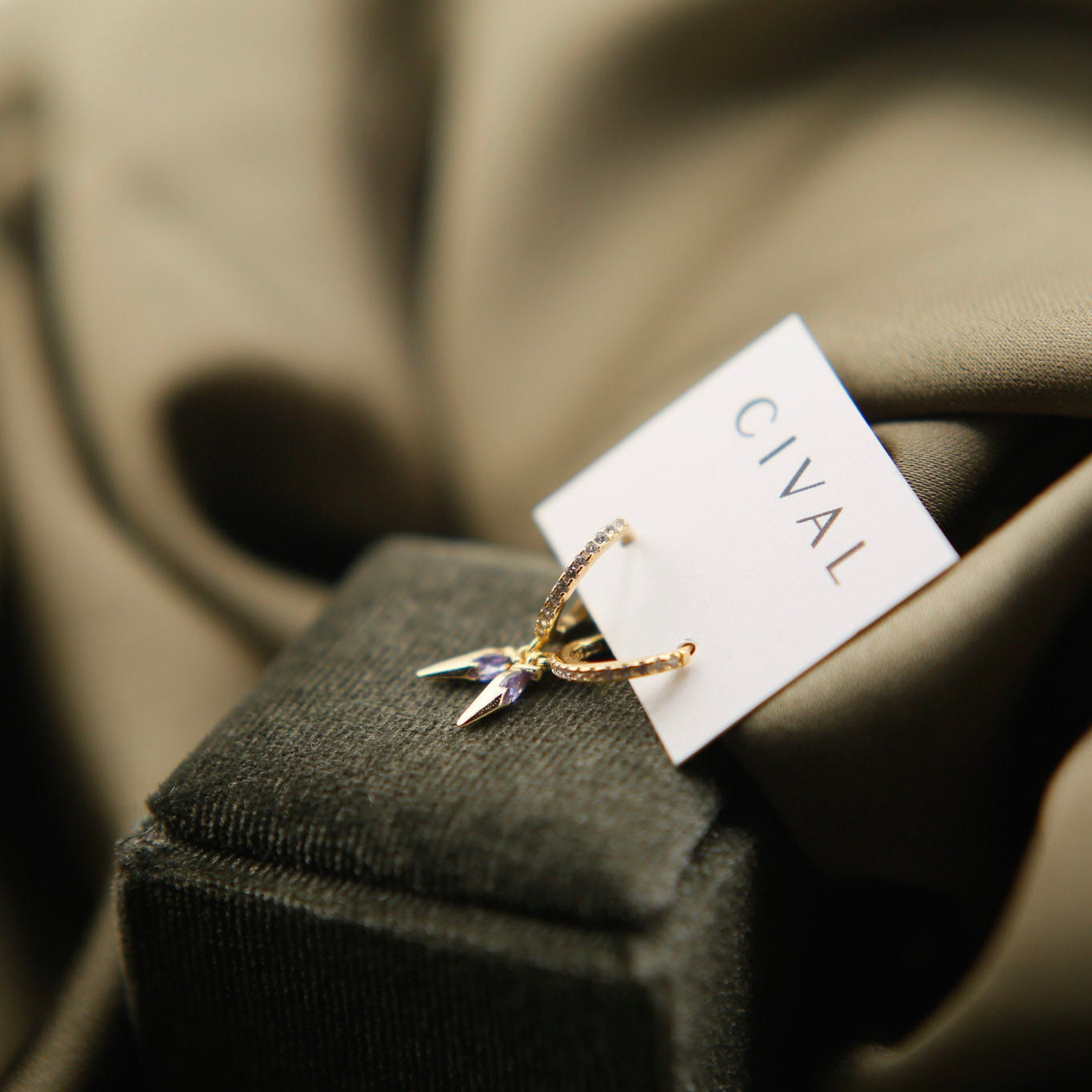 *new* Sparkle Mave | Huggie Hoop