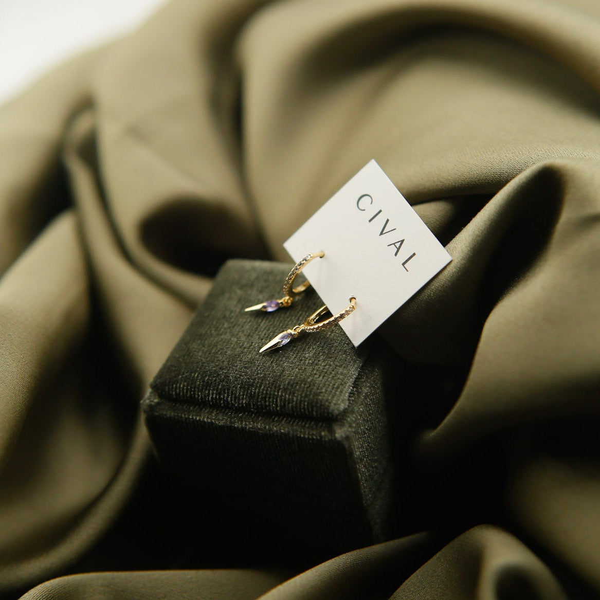 *new* Sparkle Mave | Huggie Hoop