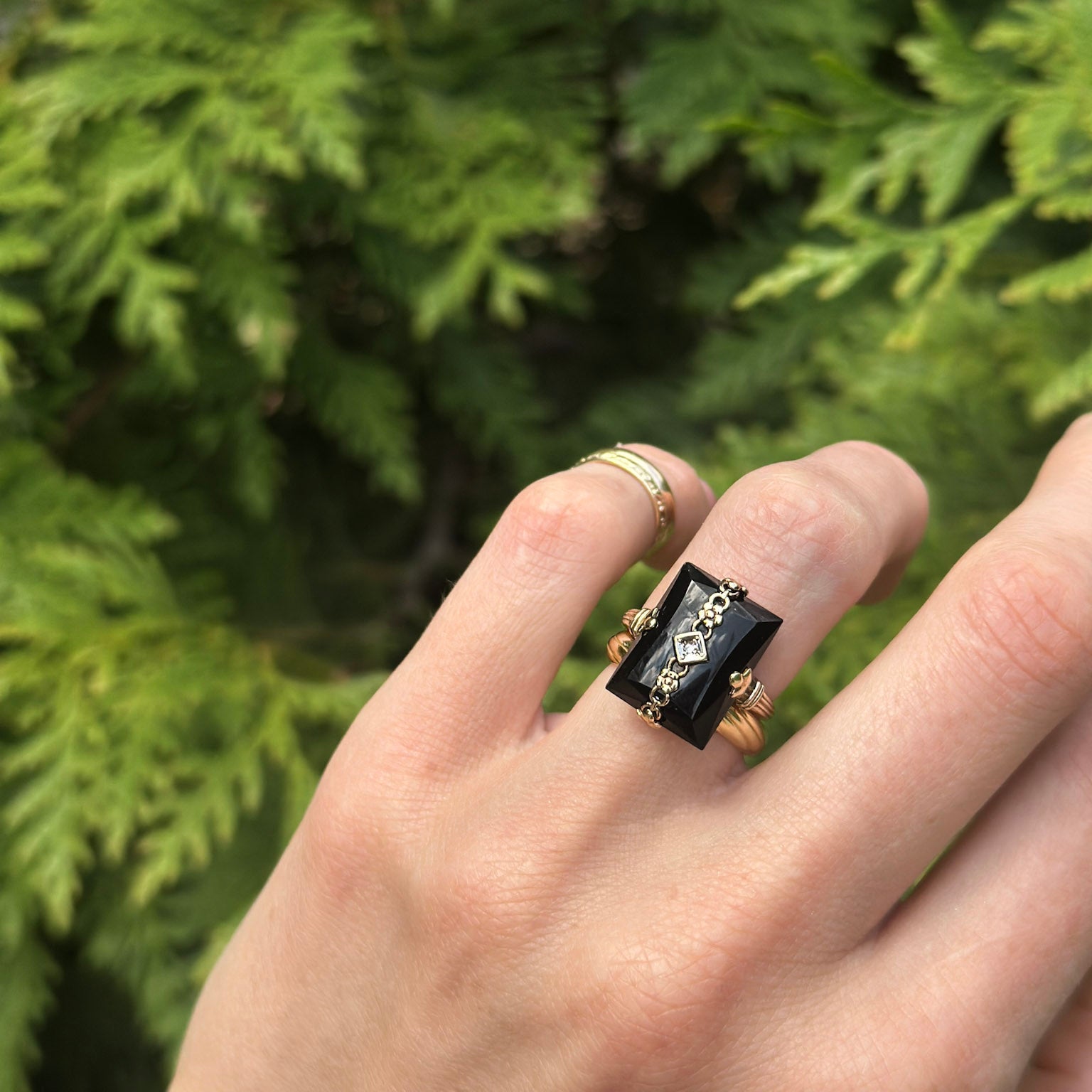 Edwardian 10k Onyx and Diamond Flower Chain Ring | sz 6.5