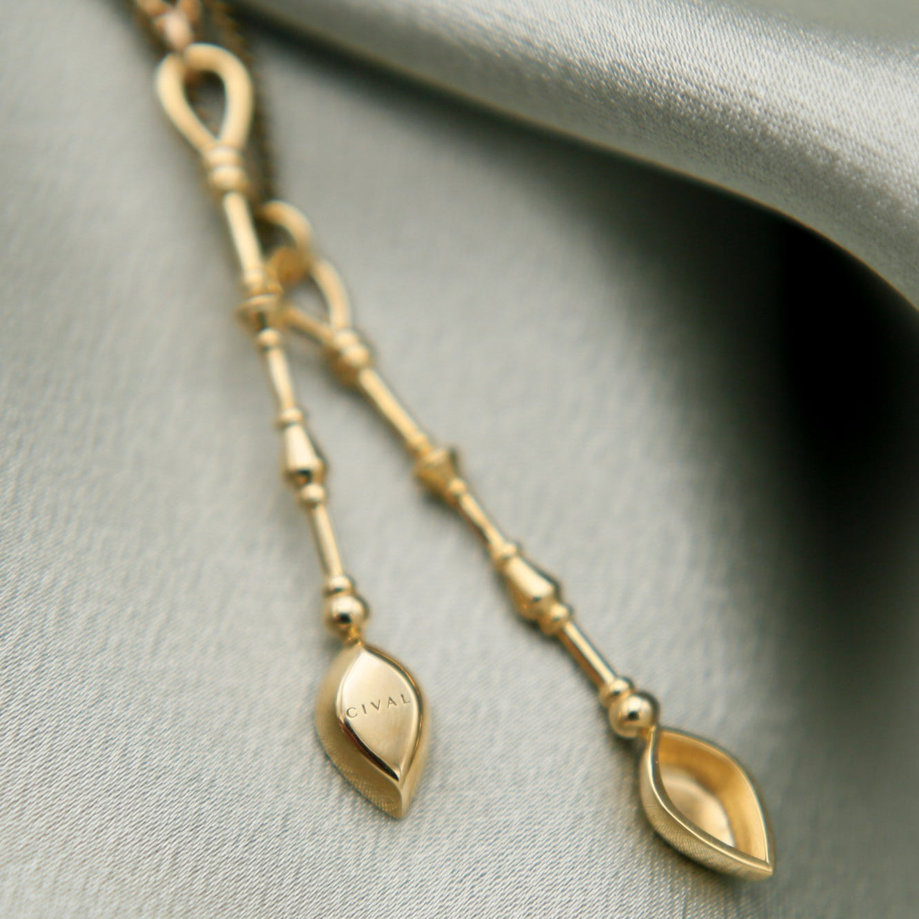 Stella Pendant