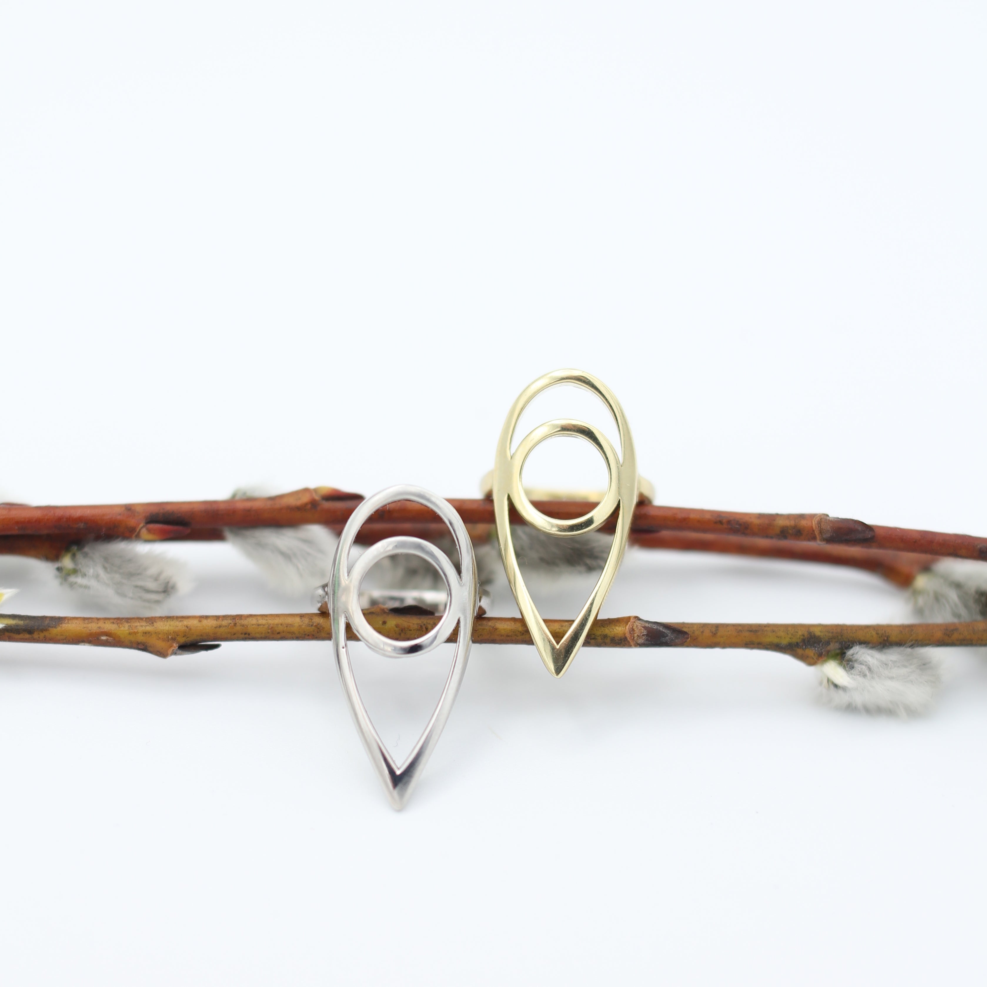 Brass cast midi ring by Milwaukee jewelry designers Cival collective. Form and function combined in this beautiful midi ring. Designed for tab top opening makes this the perfect bartender accessory.