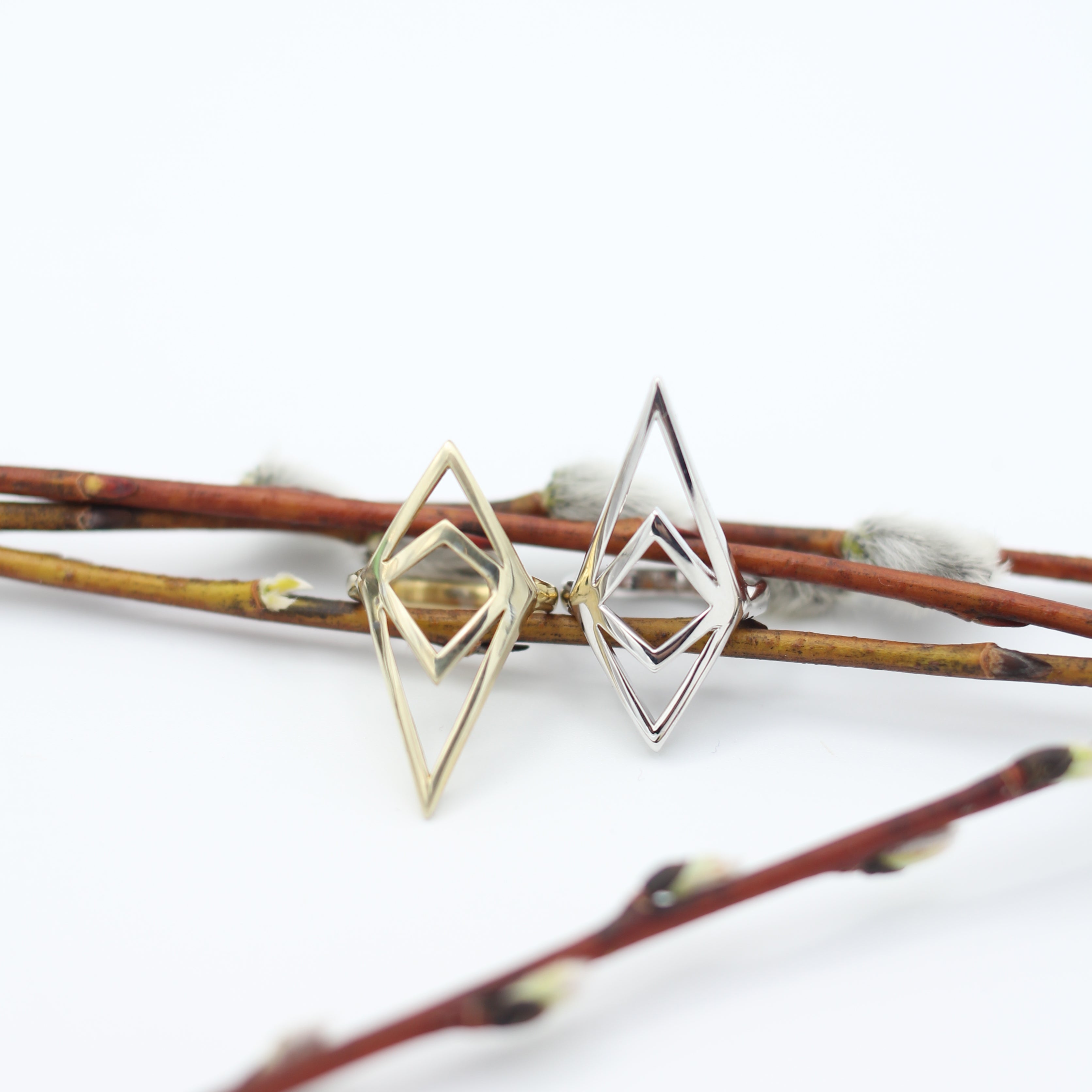 Brass cast midi ring by Milwaukee jewelry designers Cival collective. Form and function combined in this beautiful midi ring. Designed for tab top opening makes this the perfect  bartender accessory.