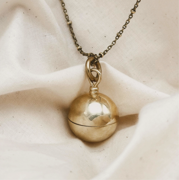 Enzo Necklace Medicine Ball Necklace