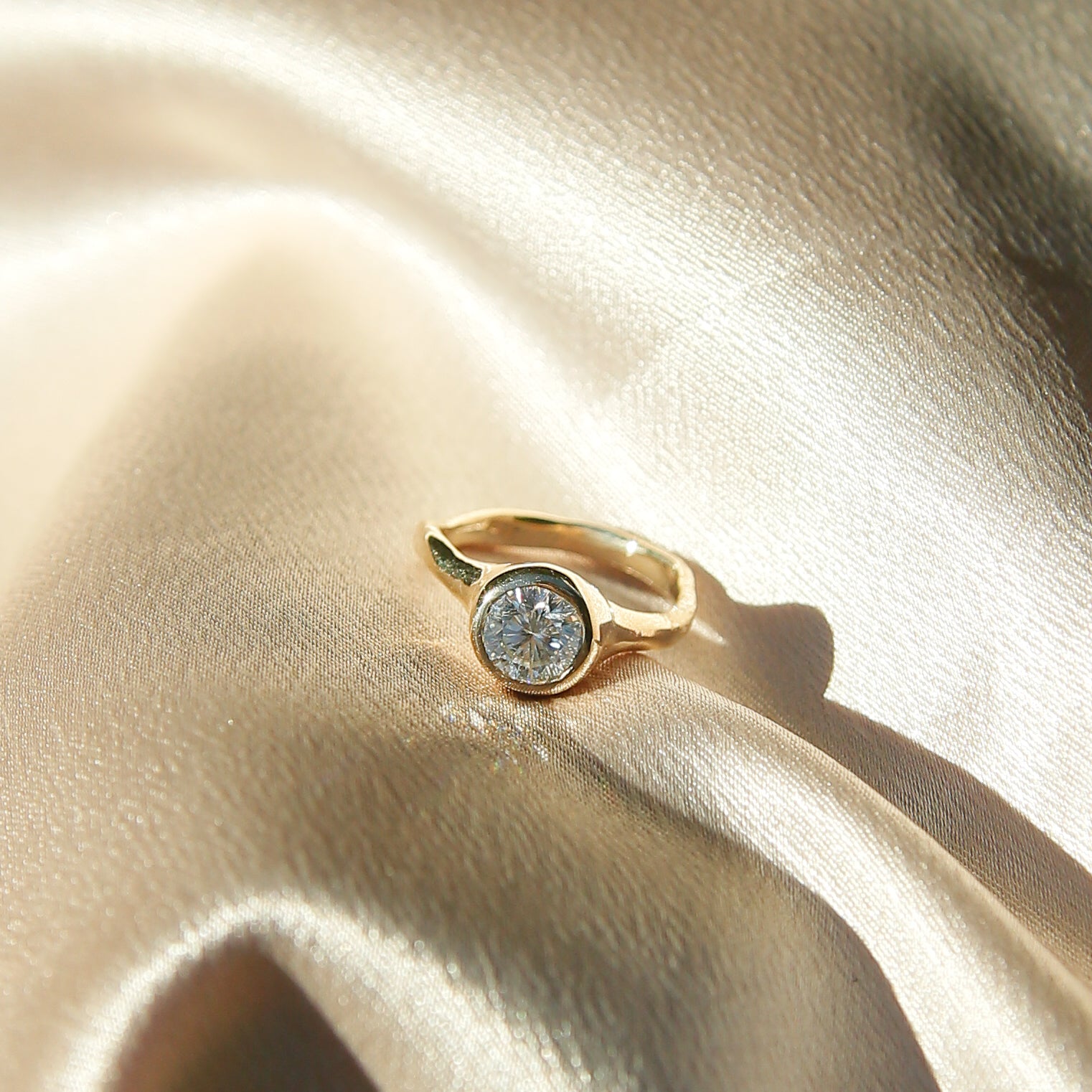 1.5ct Moissanite Bezel Set LL for Cival| sz 6.5