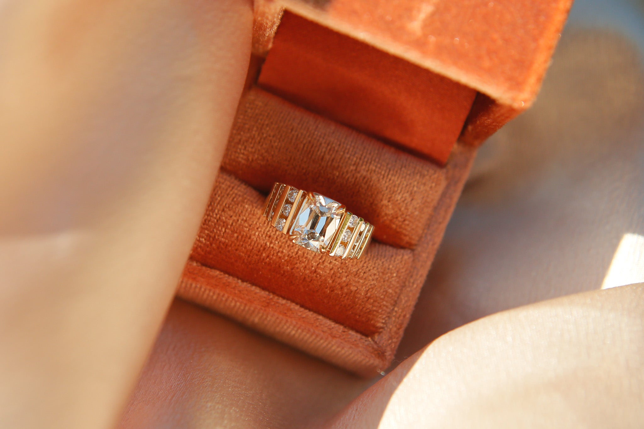 Structured Bar Set Engagement Ring | sz 5
