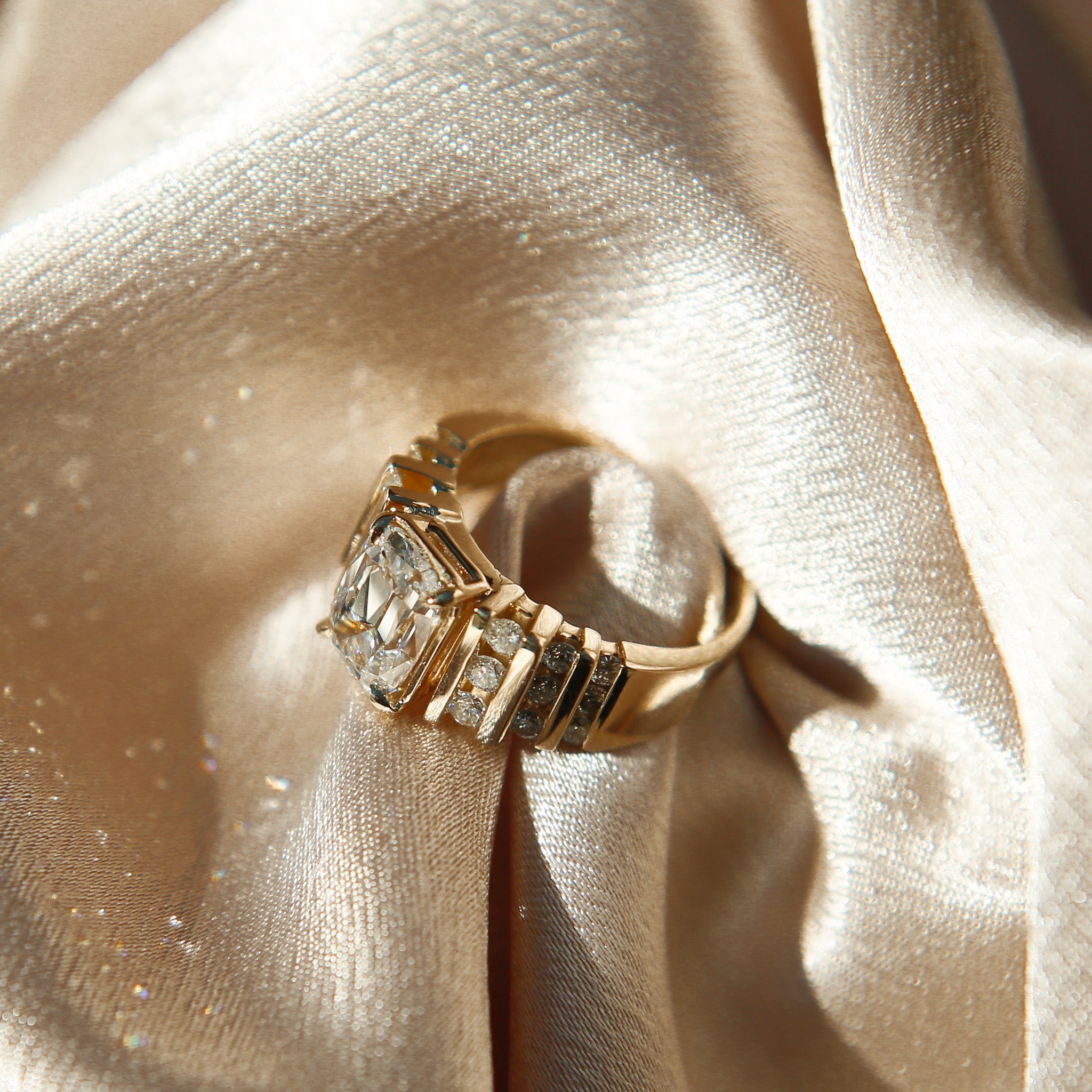 Structured Bar Set Engagement Ring | sz 5