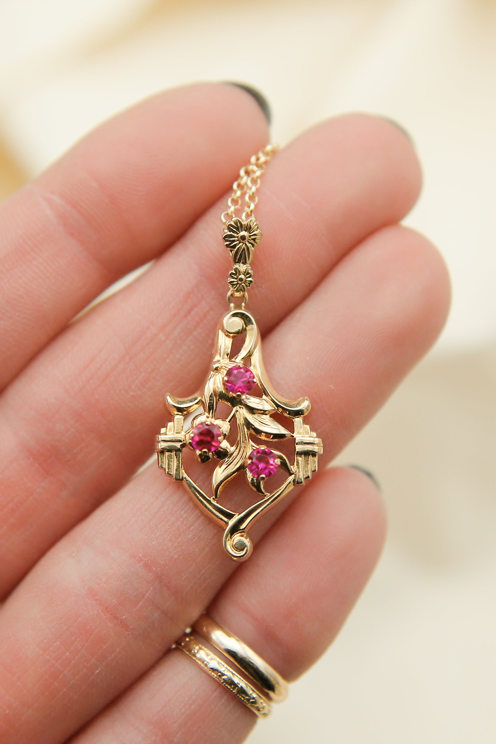10k Midcentury Floral Crest Pendant with Rubies