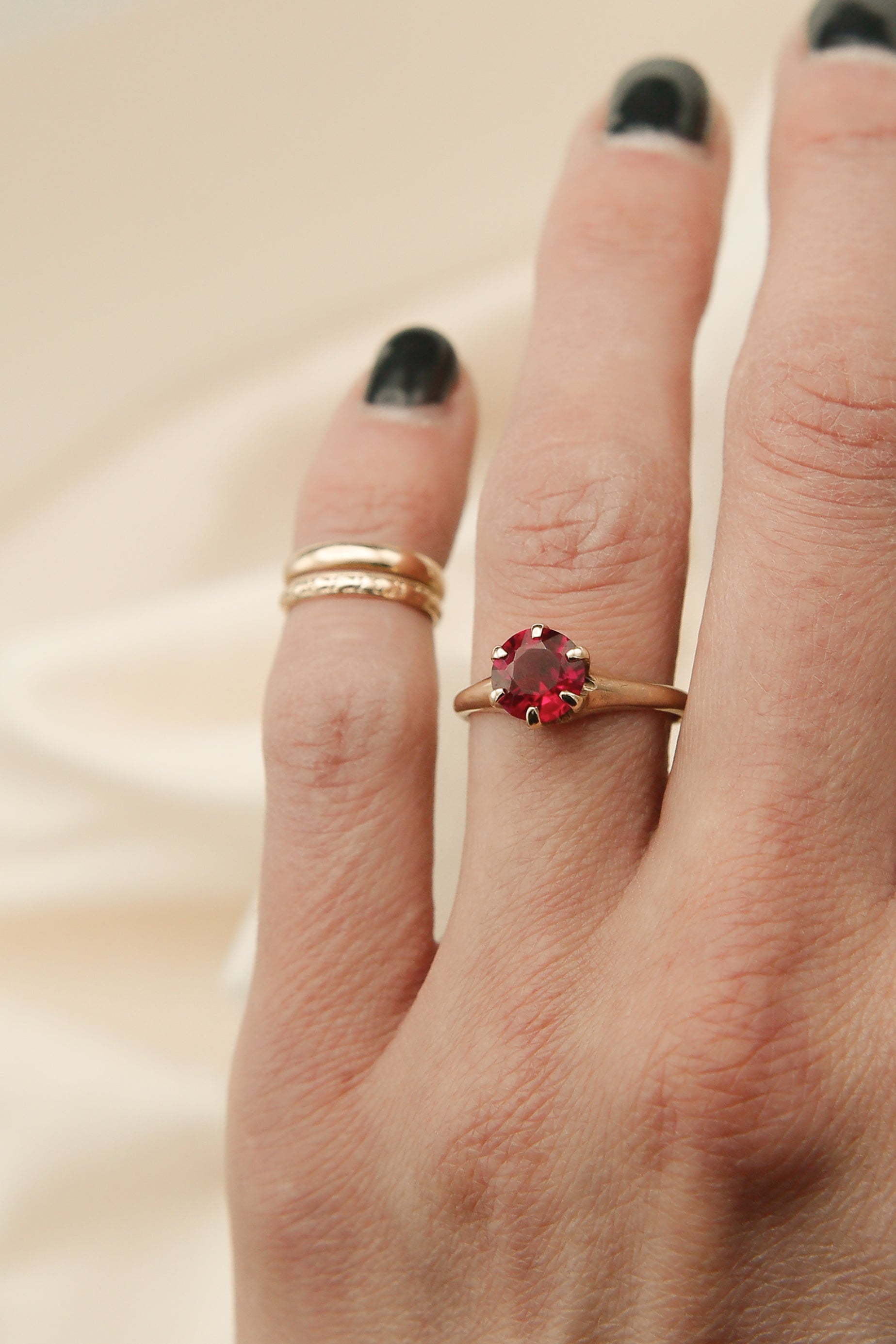 1930's Solitaire Rubelite ring | sz 7.5