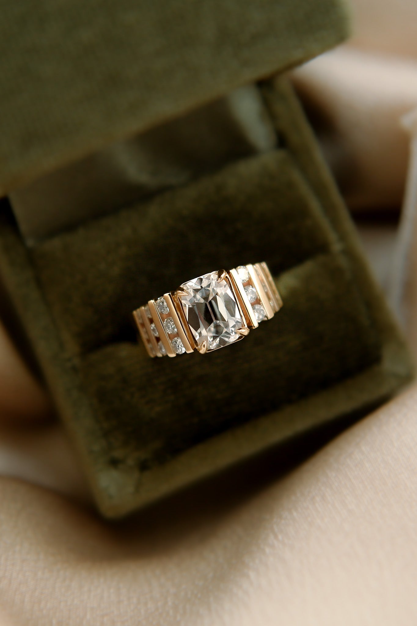 Structured Bar Set Engagement Ring | sz 5