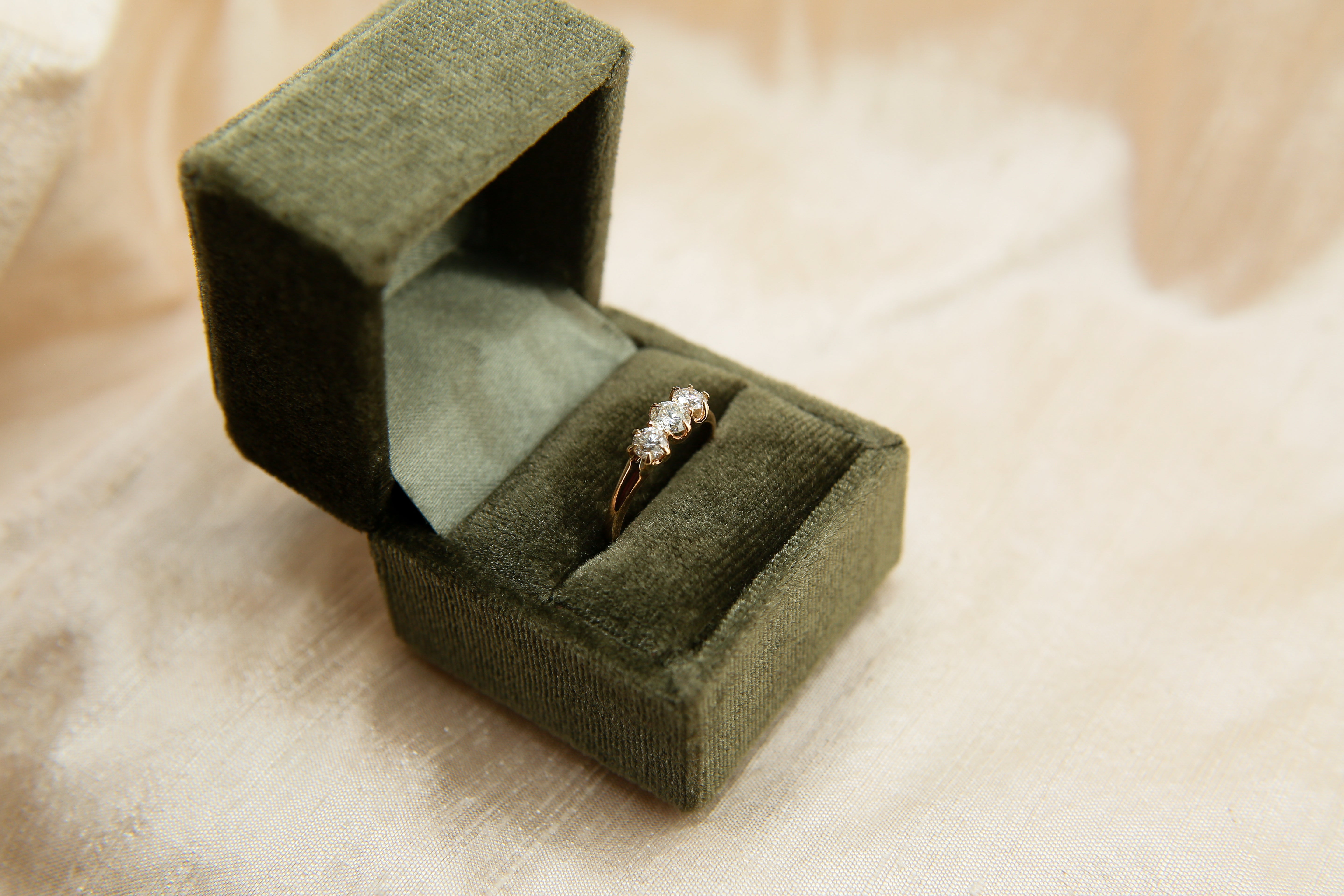 30's Three Stone Natural Recycled Diamond Ostby Barton Ring | sz 6.5