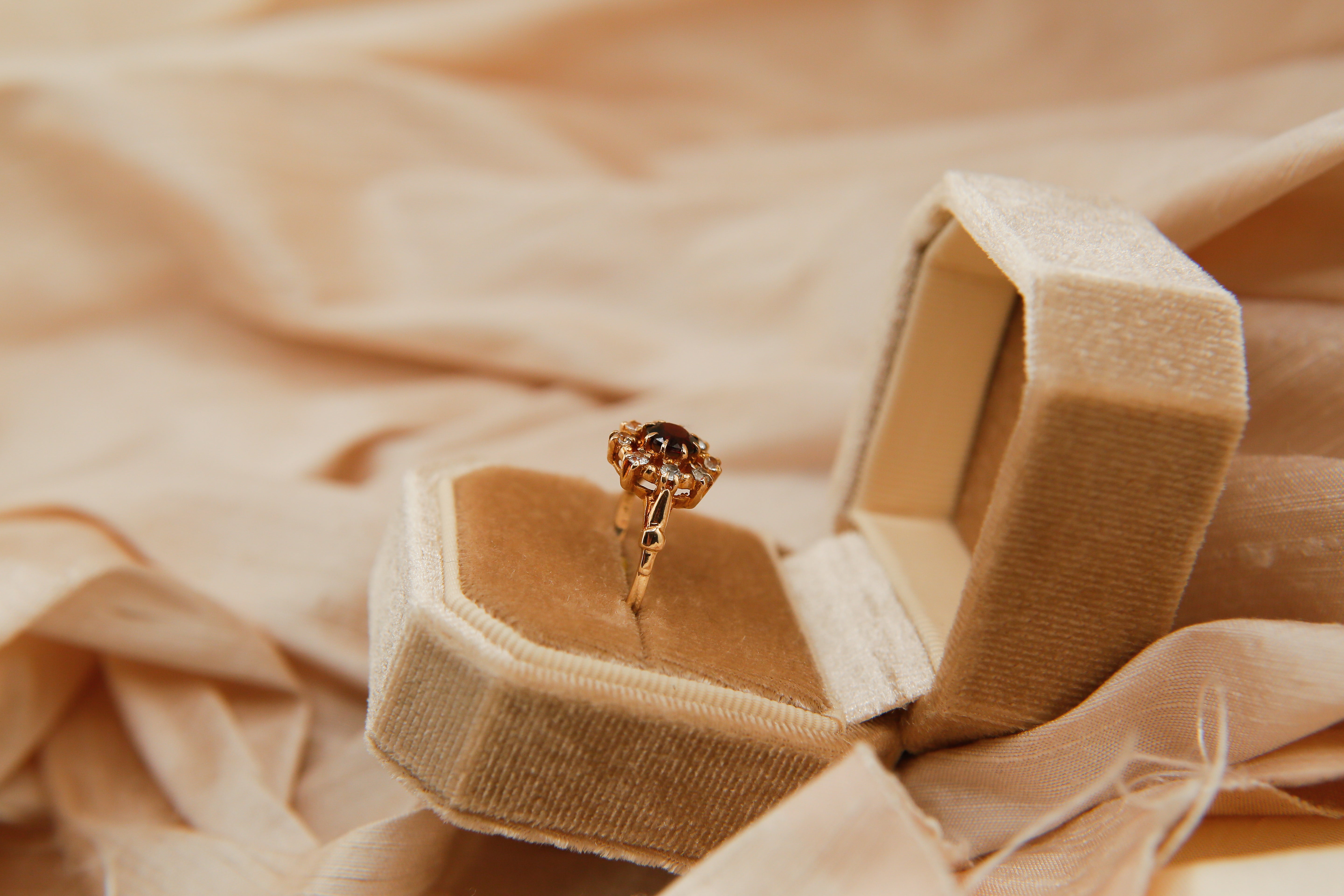 70's Gregorian Inspired Garnet and White Sapphire Halo Ring | sz 6