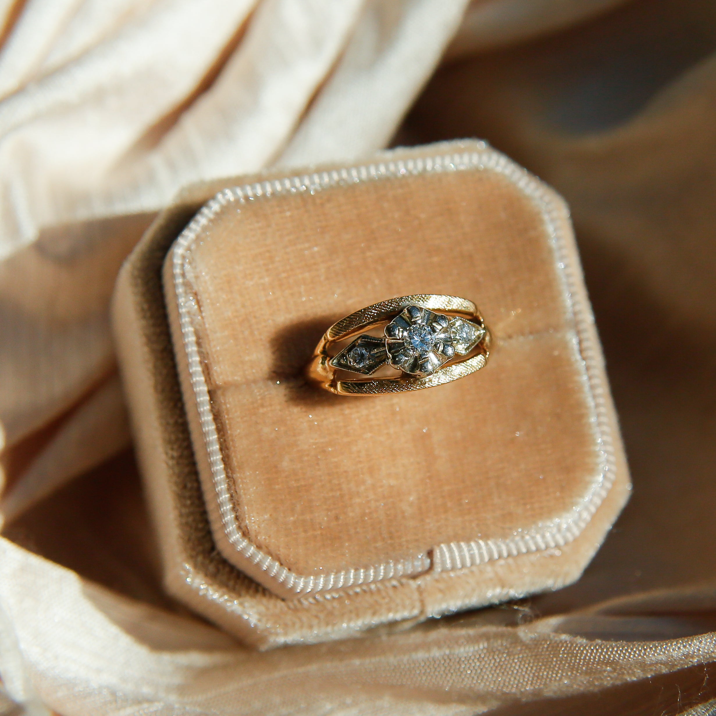 Midcentury 14k Two Tone Three Stone Engagement Ring | sz 6.5