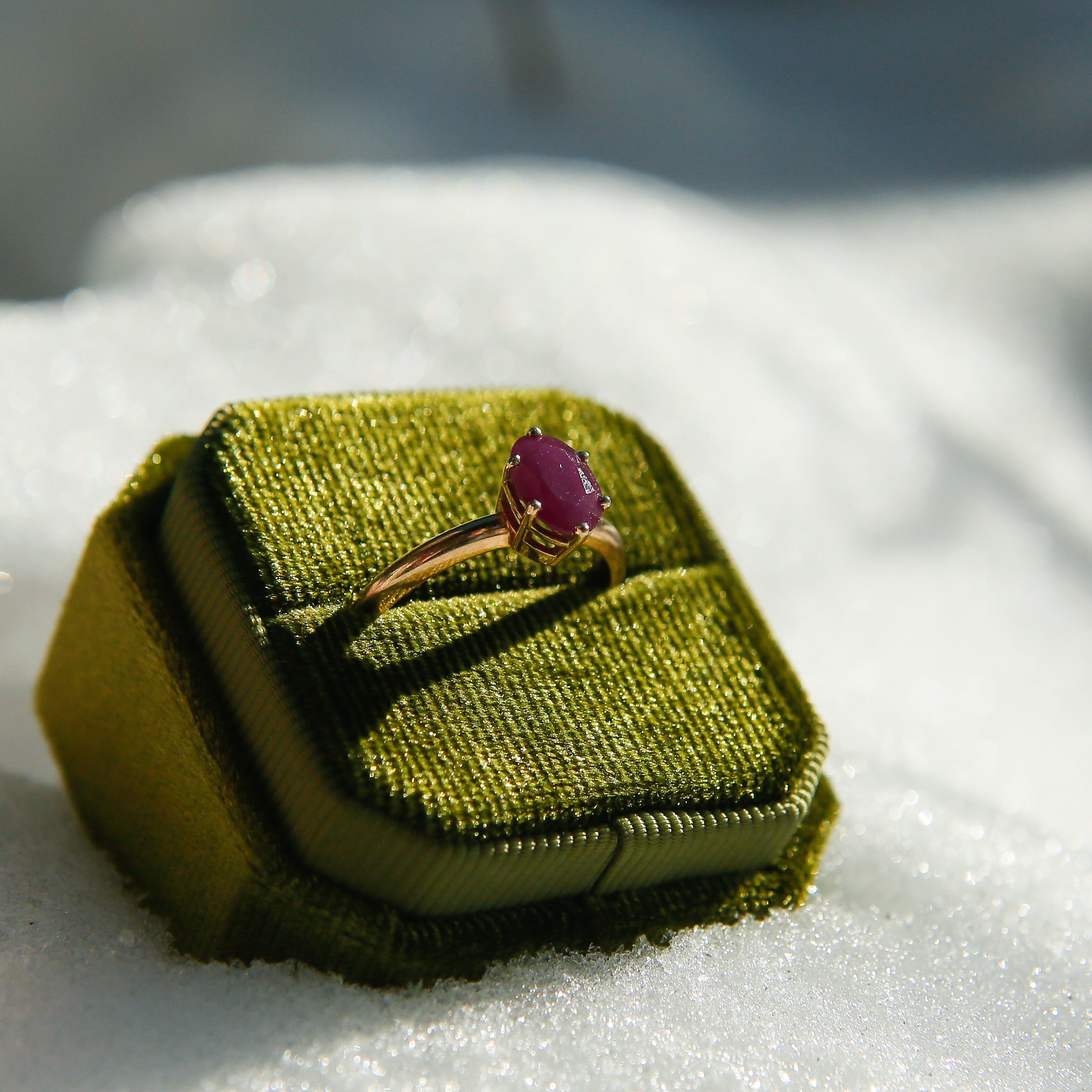 10k Antique Natural Ruby Solitaire Ring | sz 8