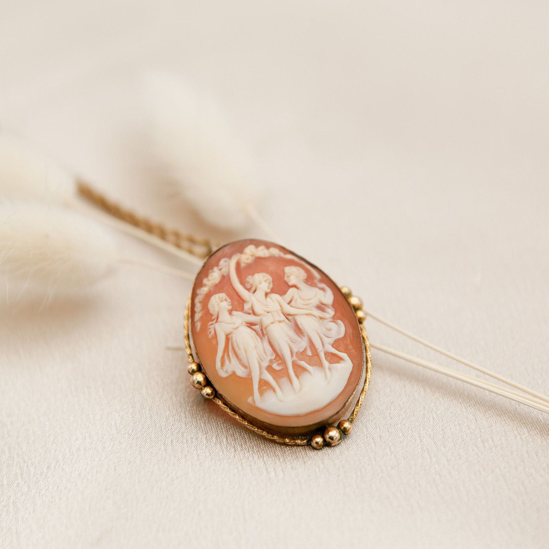 3 Graces Vintage Cameo Necklace