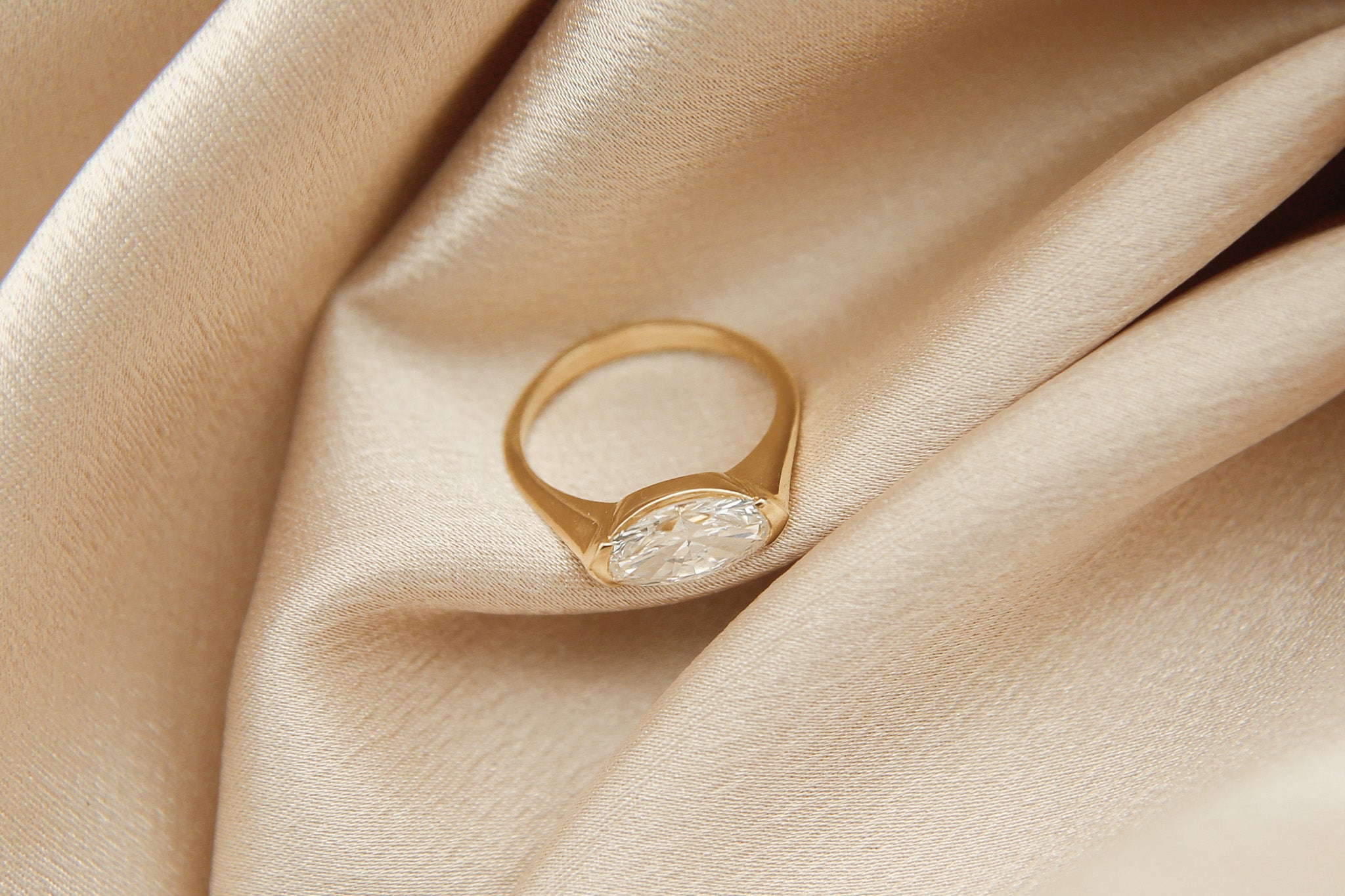 Molly | Elongated Oval Engagement Ring