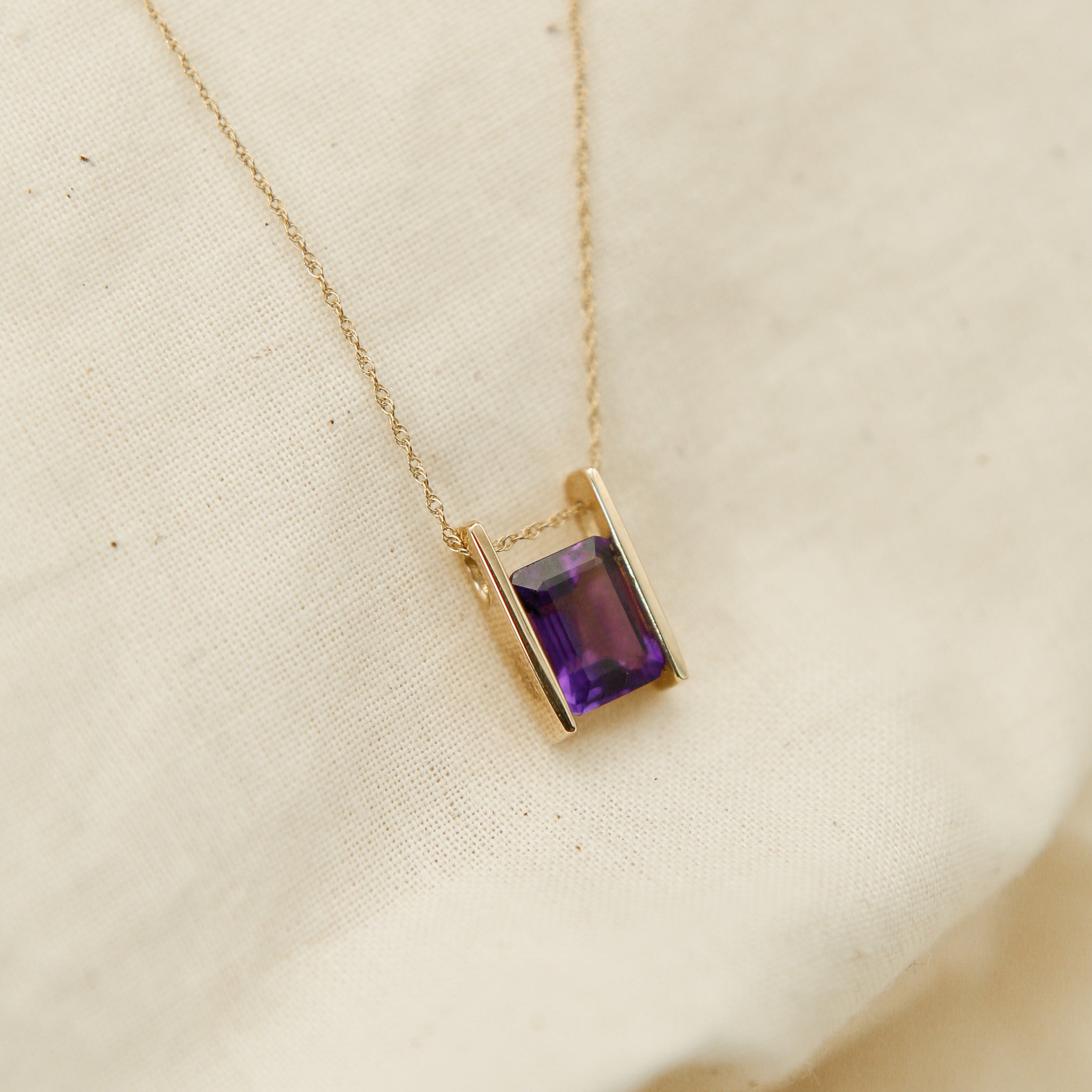 Modern Amethyst Pendant Necklace