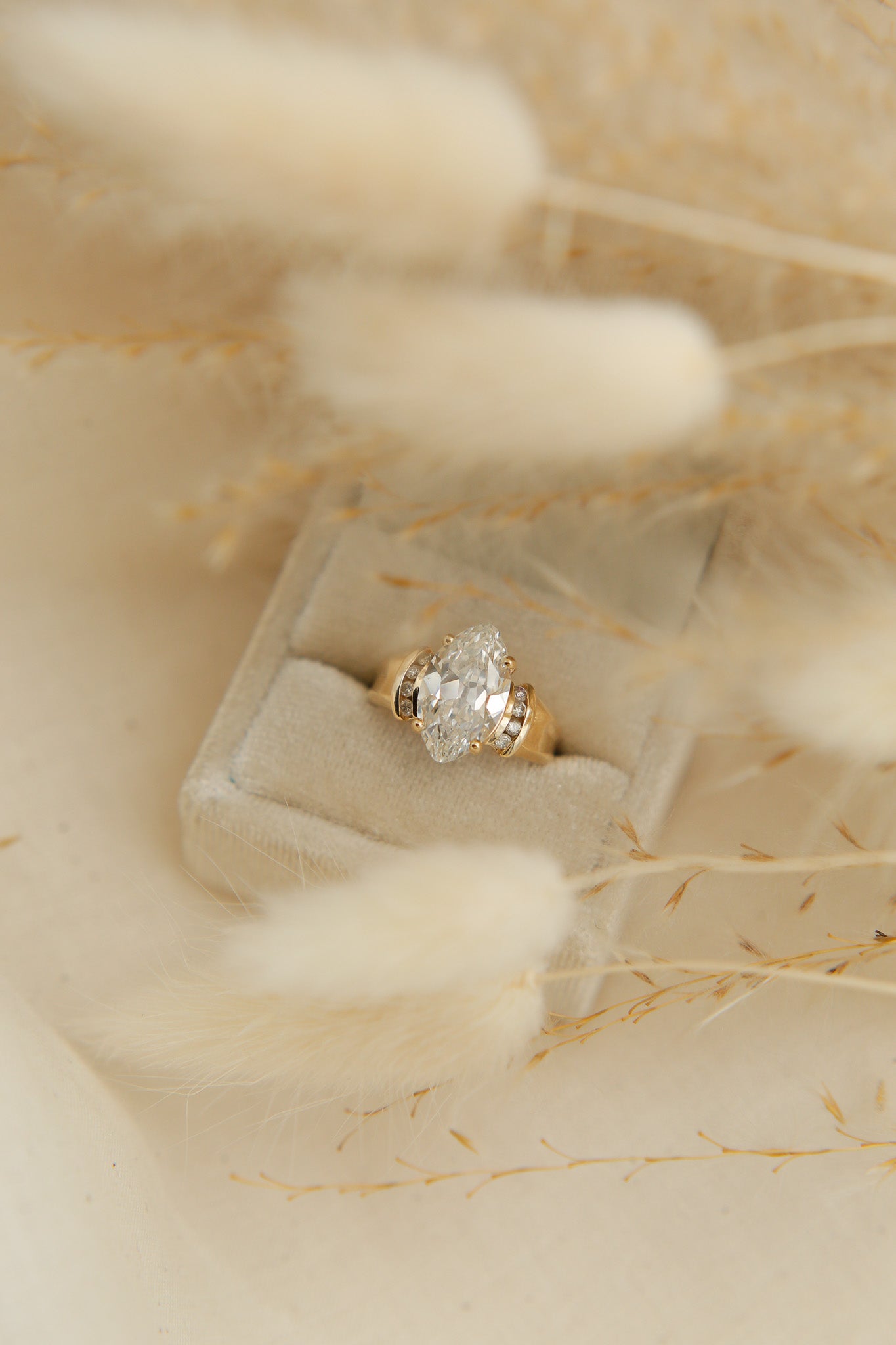 Lyn | Antique Diamond Ring