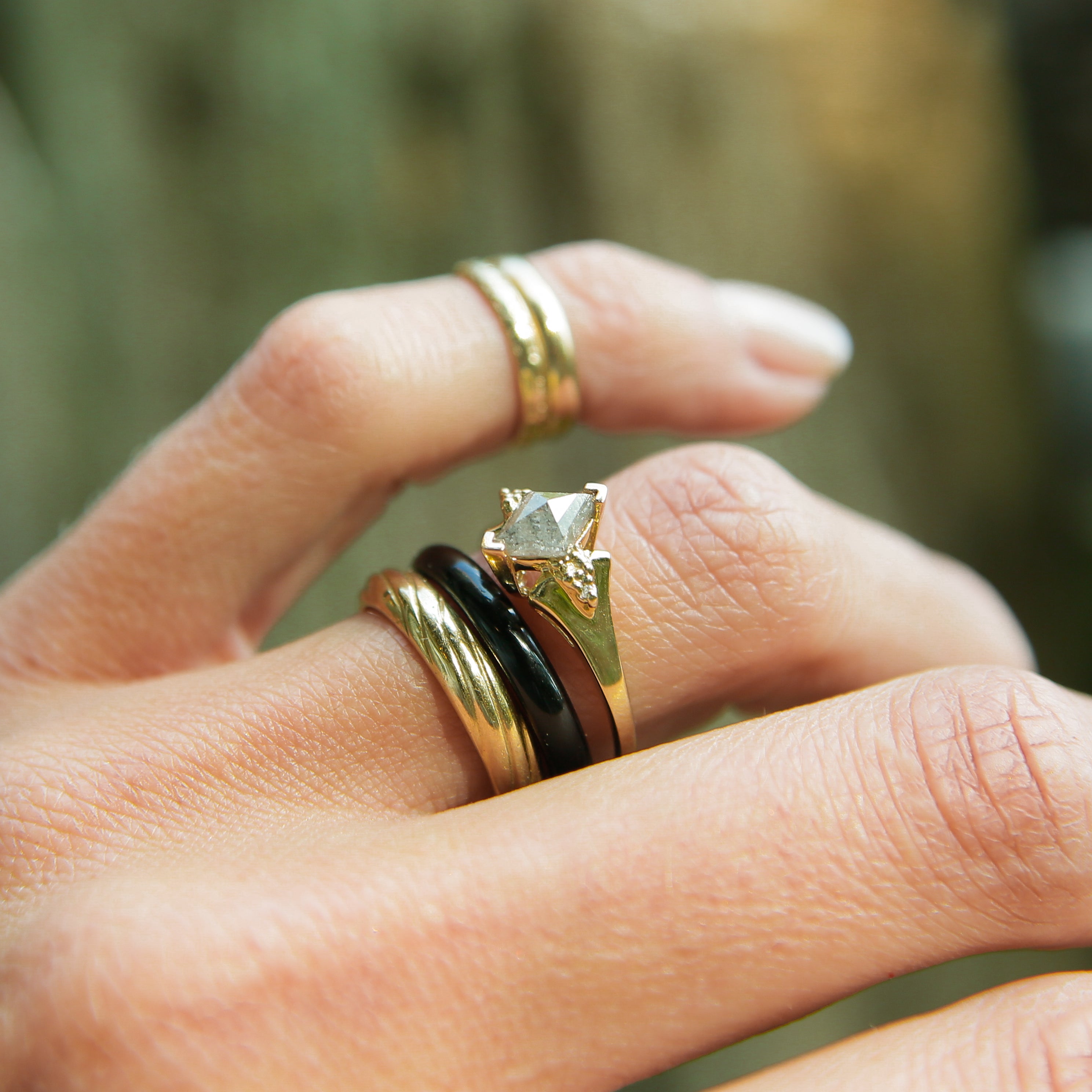 Retro 10k 0.85 ct Salt & Pepper Engagement Ring | sz 7.5