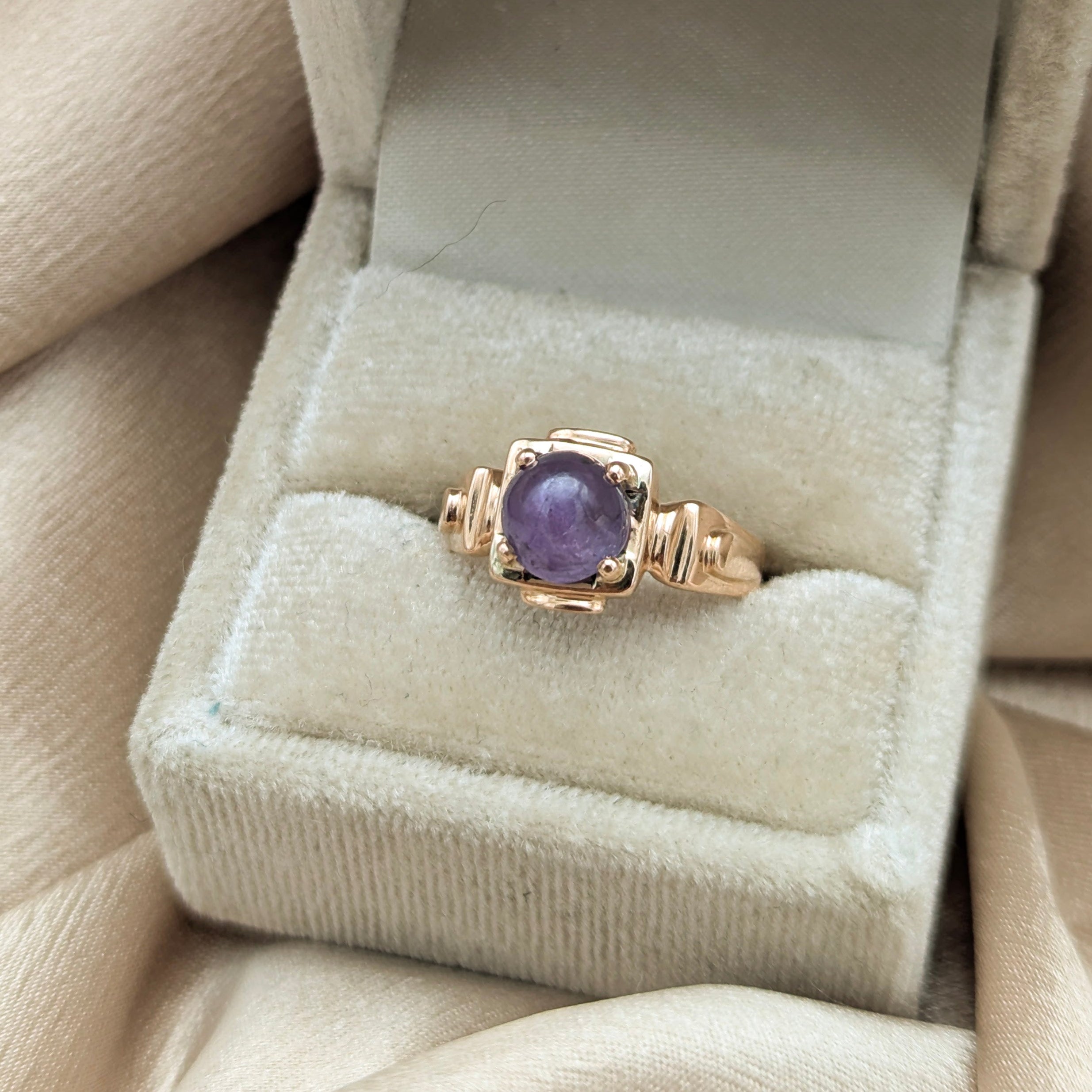 14k Deco Sugarloaf Purple Sapphire | sz 5.75