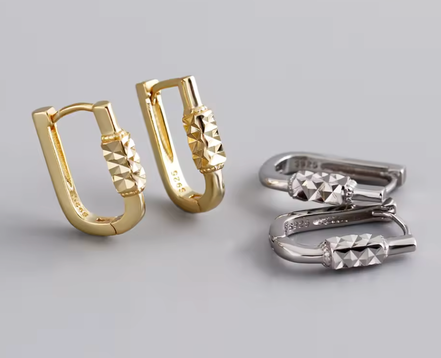 *new* Nina | Huggie Hoop