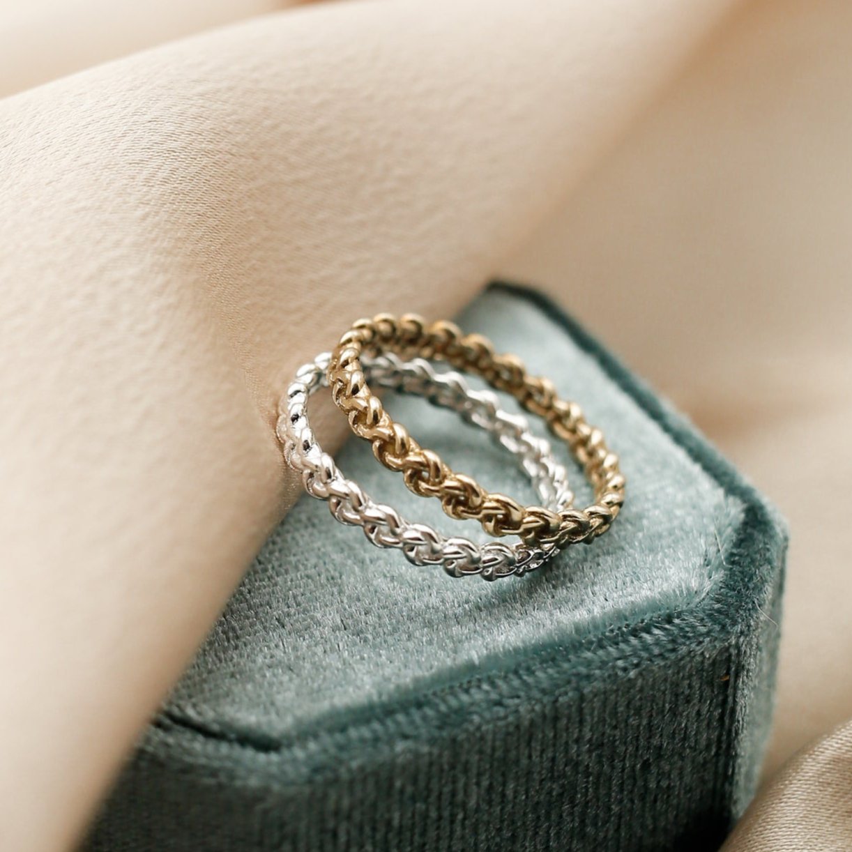 braided knot wedding band