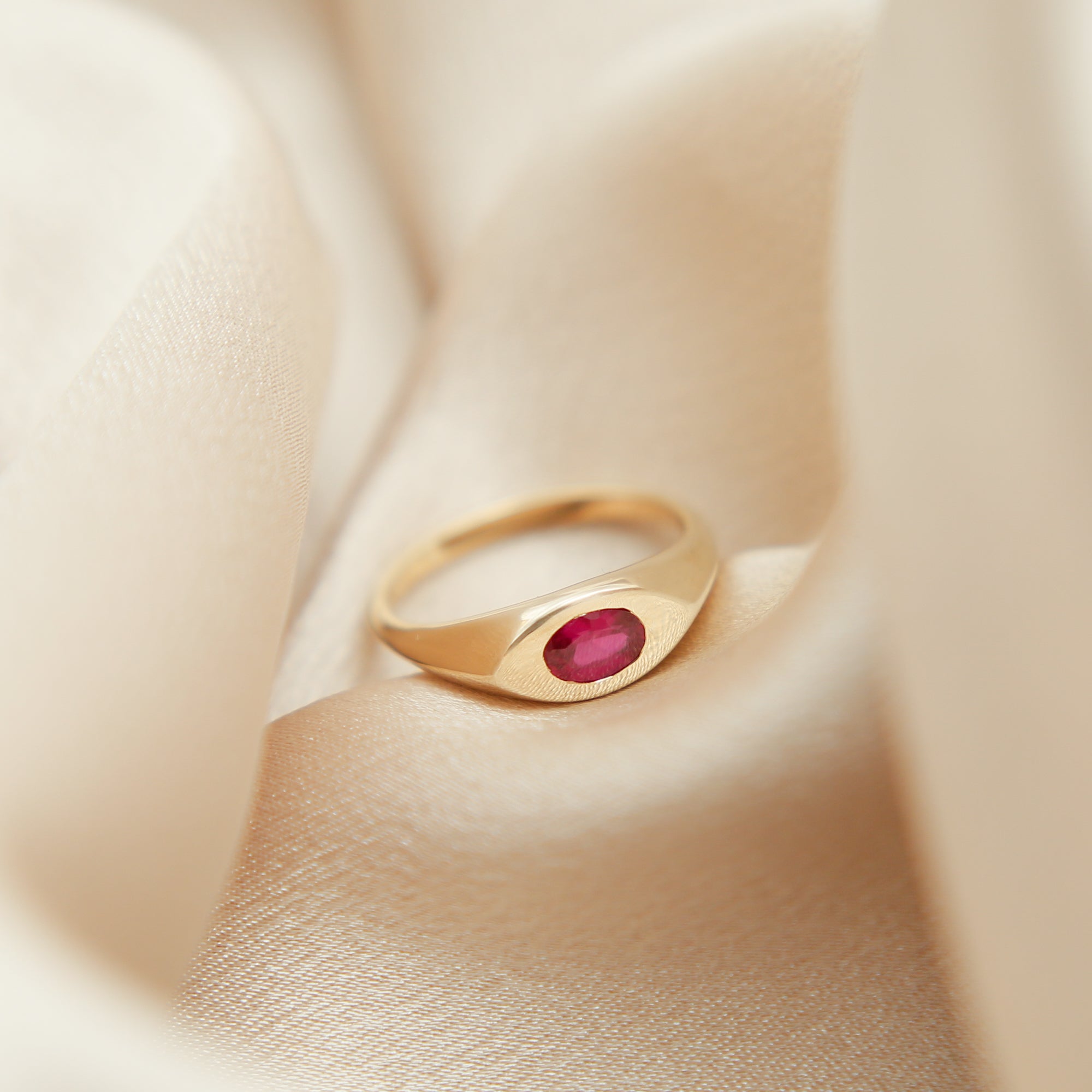 Sale | 14K Kira Ring Ruby | SZ7