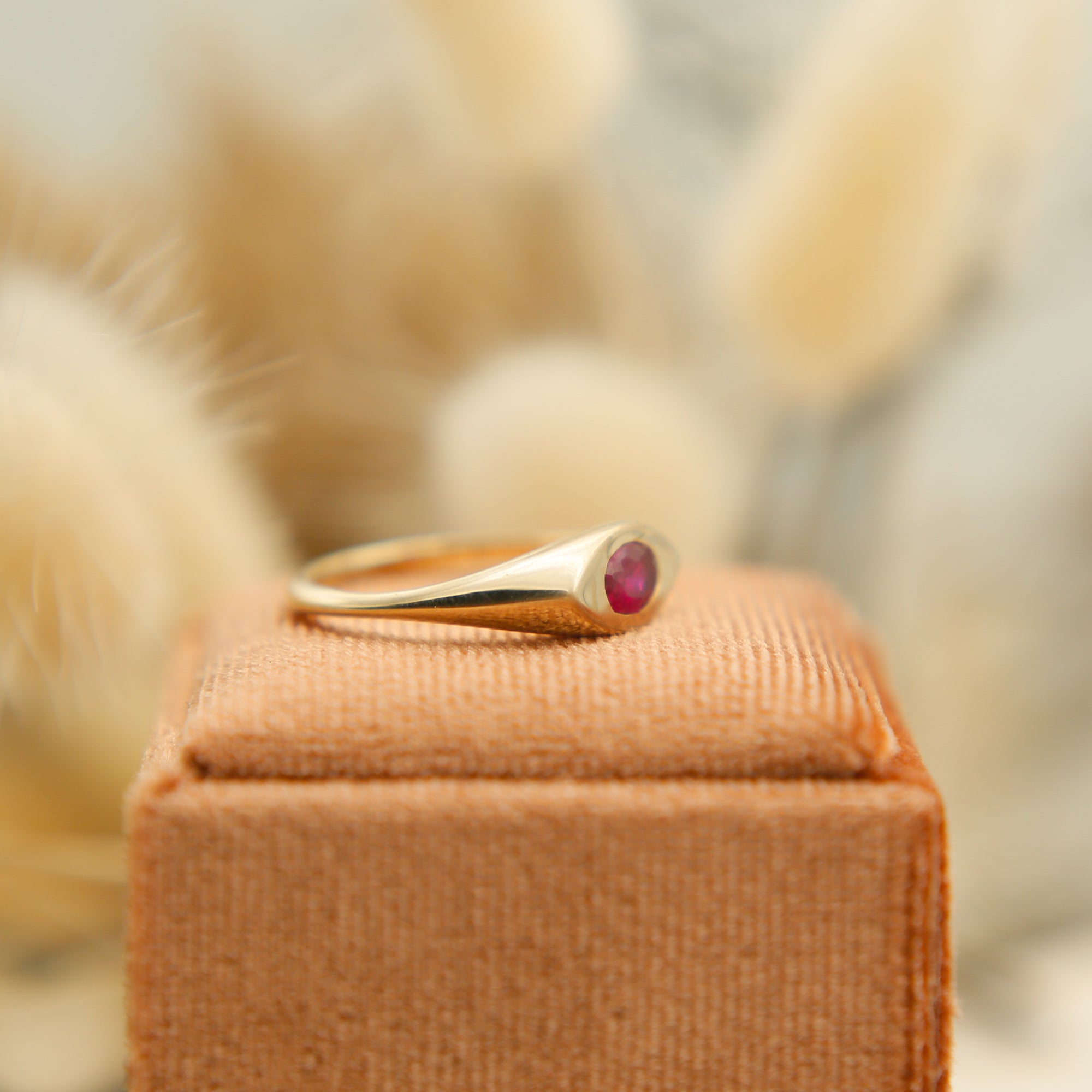 Sale | 14K Kira Ring Ruby | Sz 7