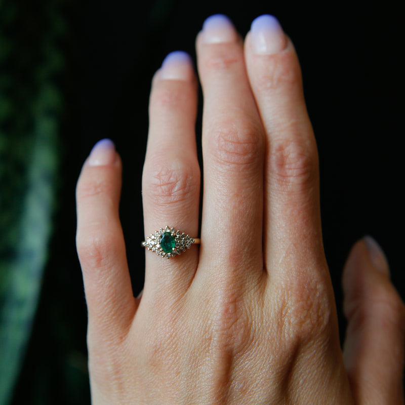 1970s 14K Emerald & Diamond Cluster Ring | Size 6
