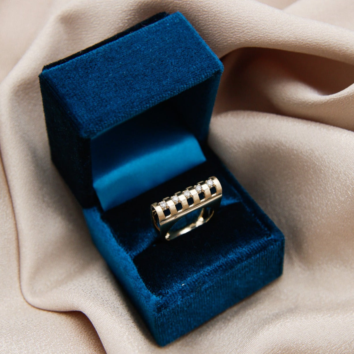 Evora | CIVAL ORIGINAL | 14k & Diamond Ring