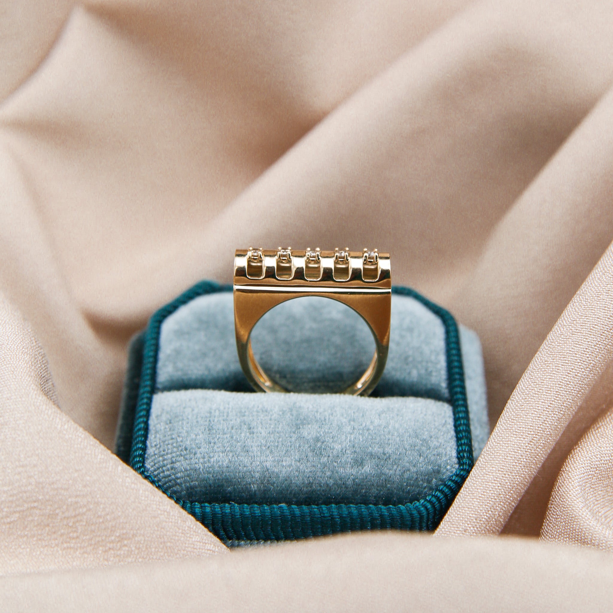 Evora | CIVAL ORIGINAL | 14k & Diamond Ring