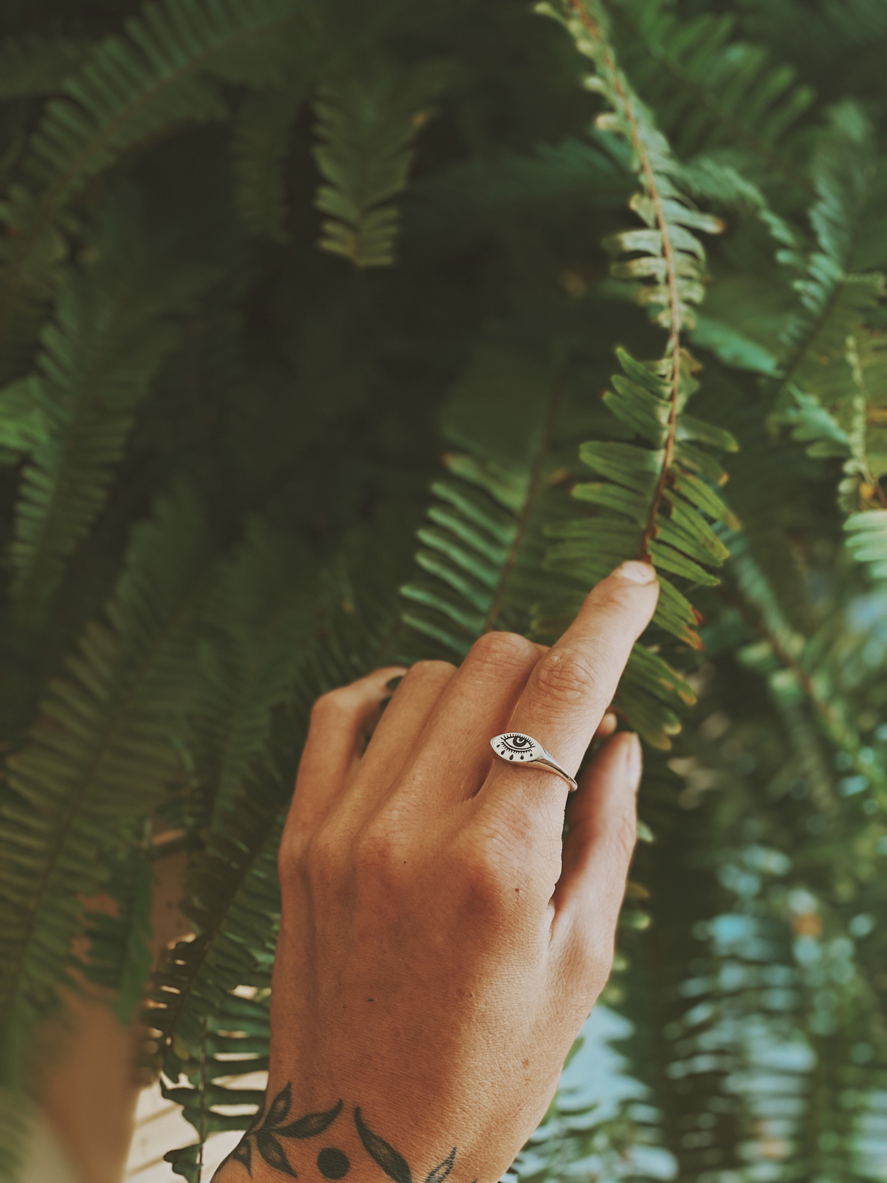 Lera | 14k Gold Evil Eye Ring